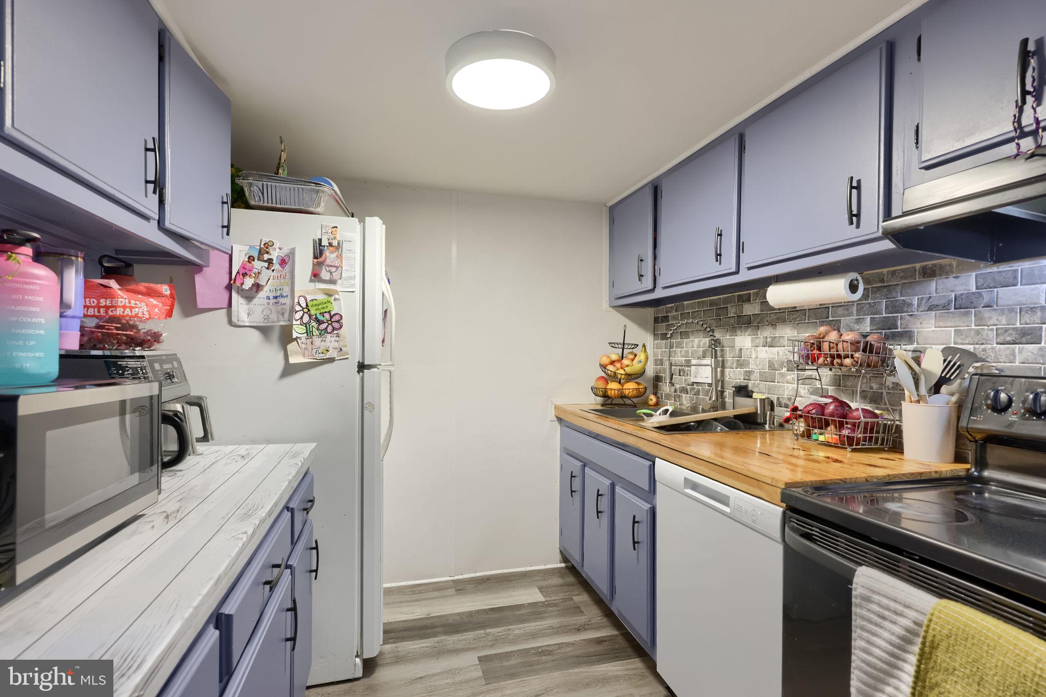 SHREINER VILLAGE - Residential