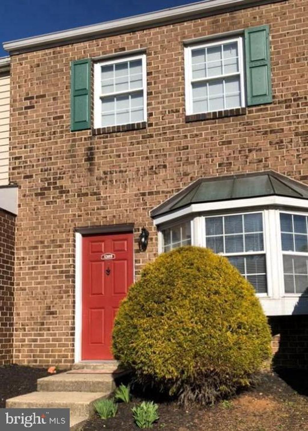 Photo of 1309 Blue Jay Drive, LANCASTER, PA 17601 (MLS # PALA2087774)
