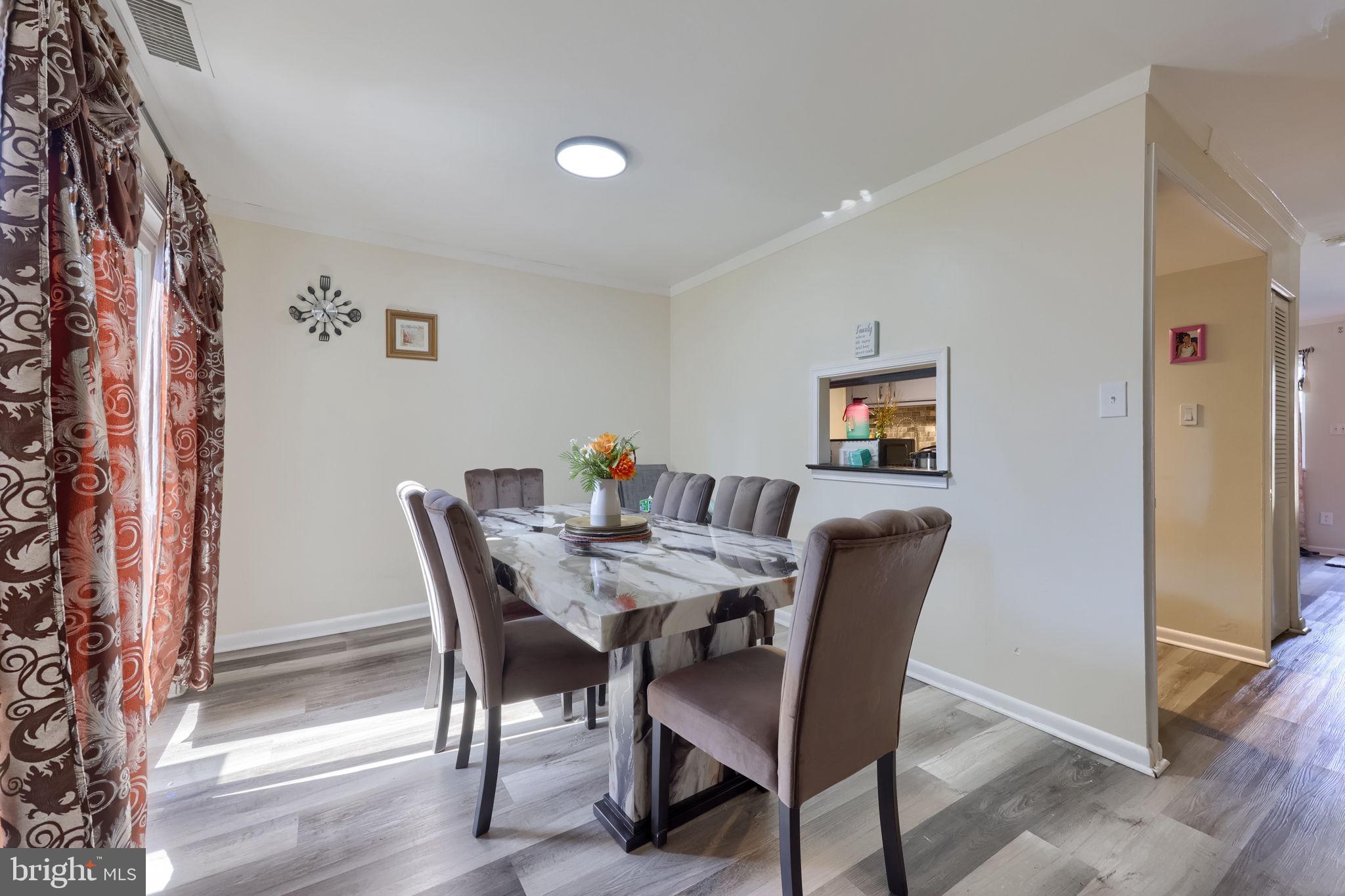SHREINER VILLAGE - Residential