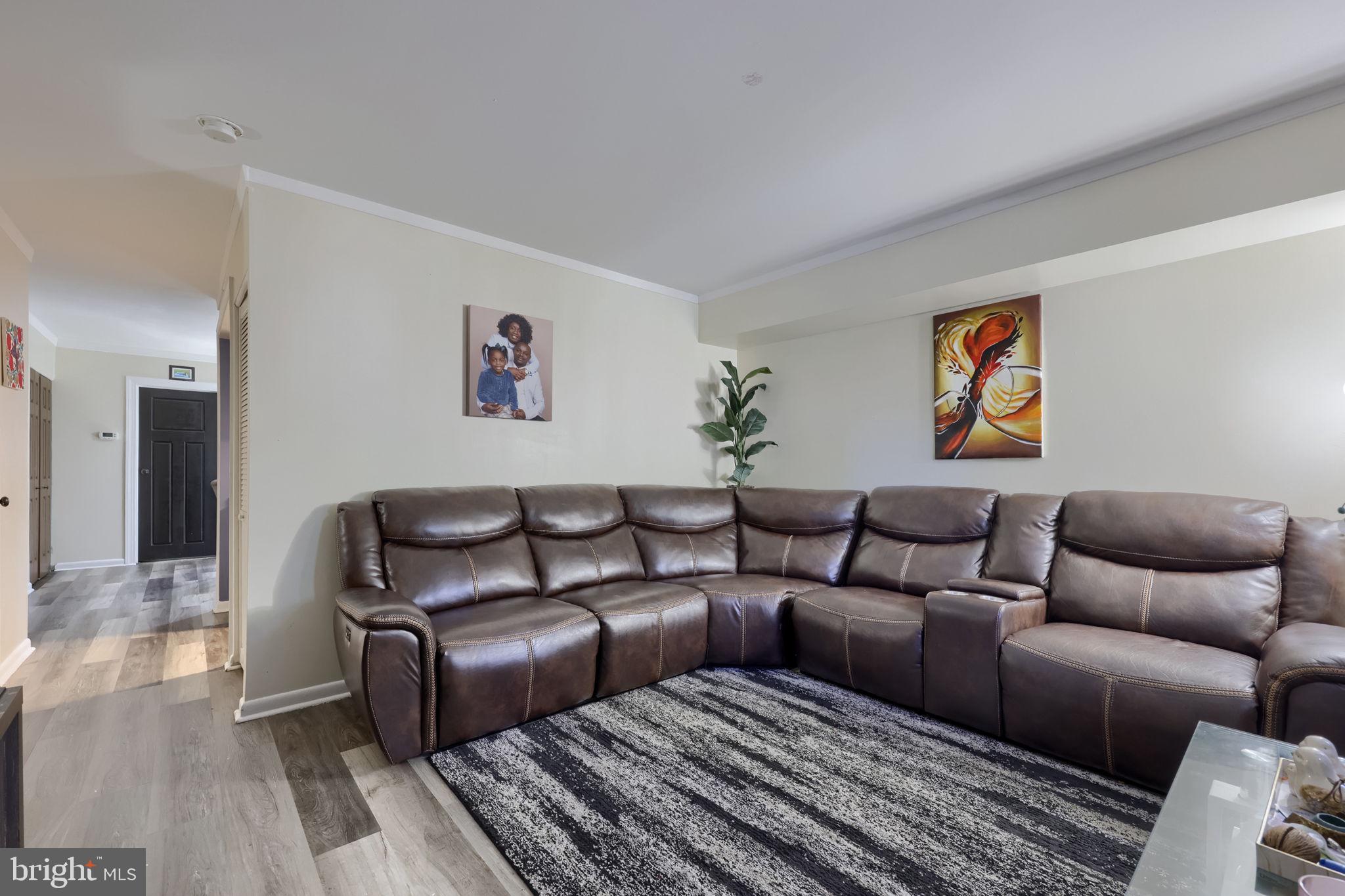 SHREINER VILLAGE - Residential