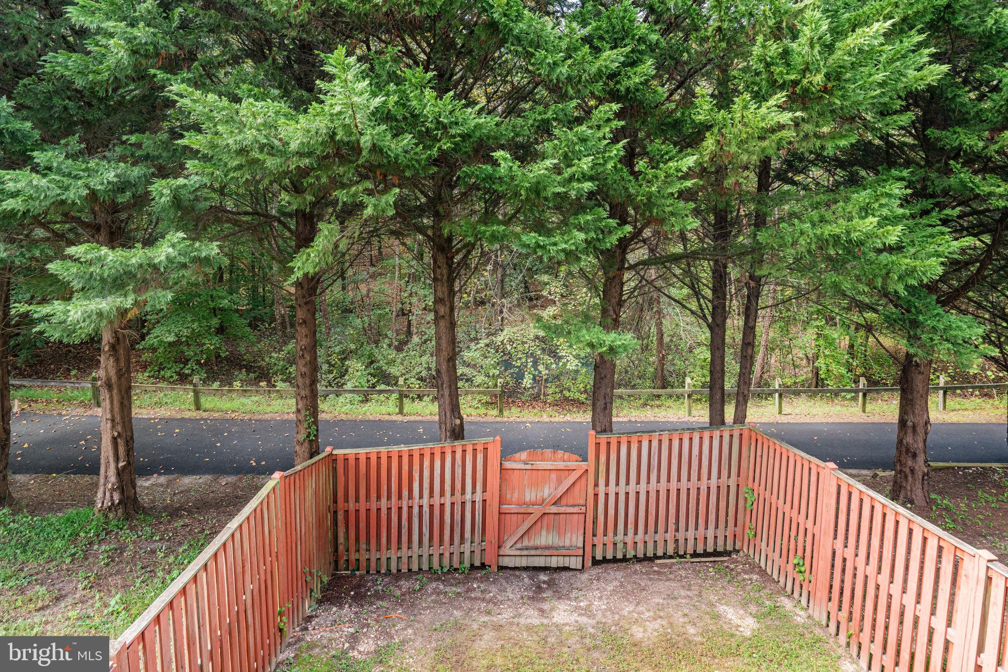 SUMMIT CREEK - Residential