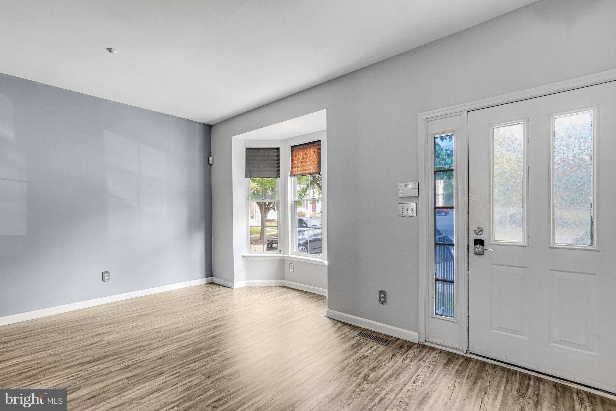 SUMMIT CREEK - Residential