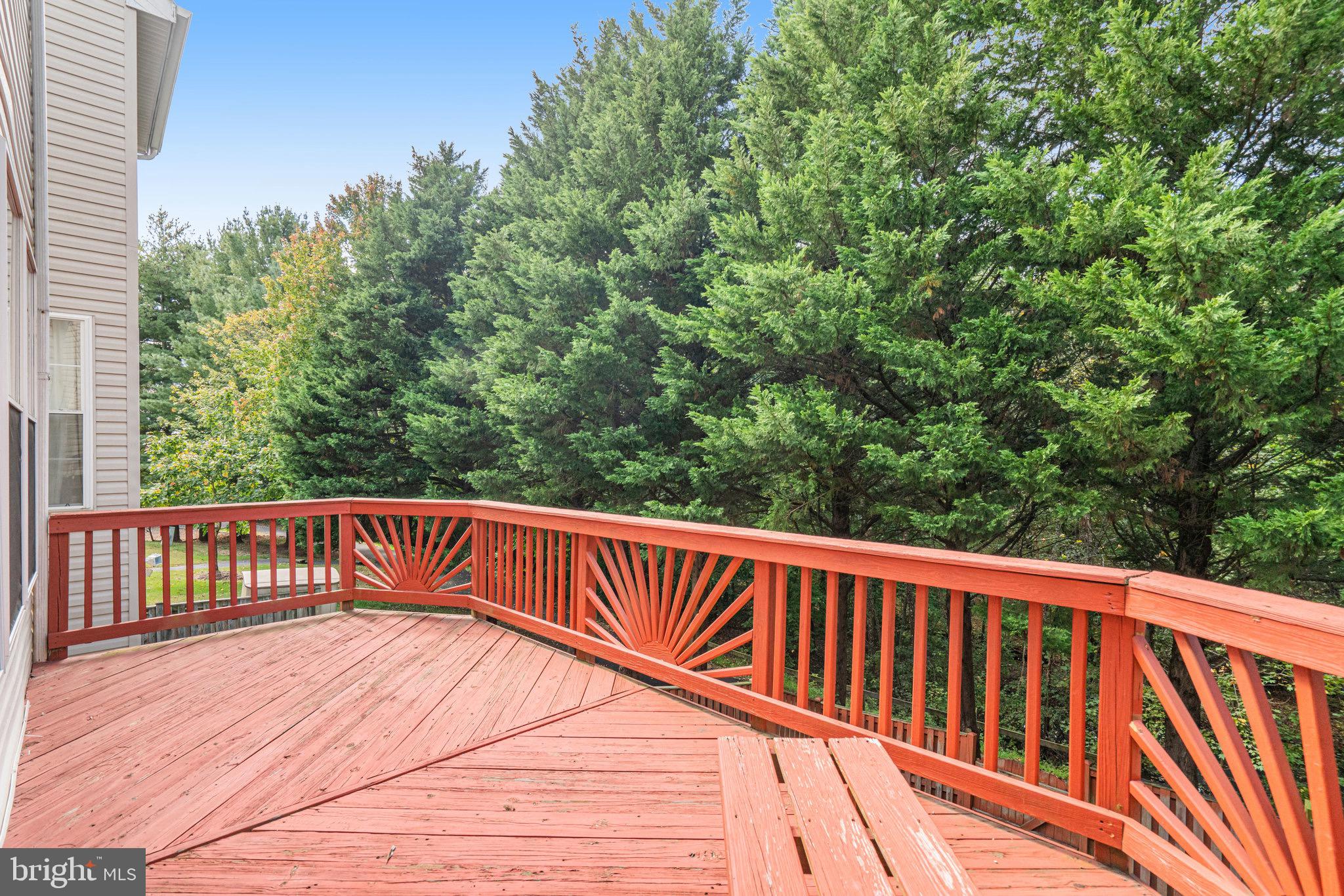 SUMMIT CREEK - Residential