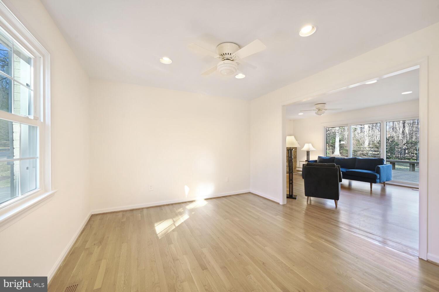 PINE KNOLLS - Residential