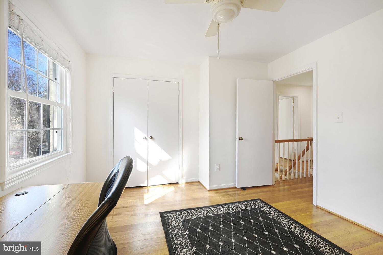 PINE KNOLLS - Residential