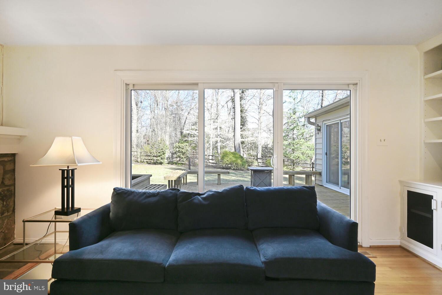 PINE KNOLLS - Residential