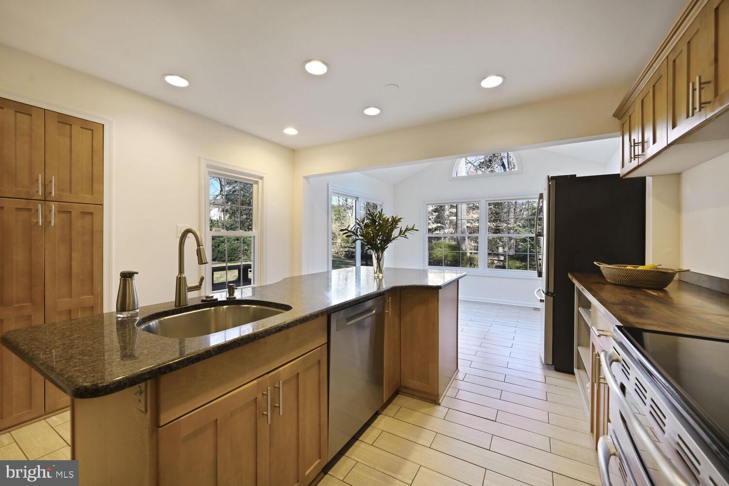 PINE KNOLLS - Residential