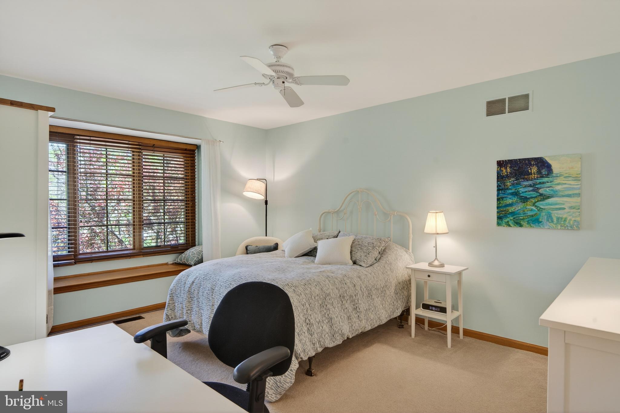 WATERGLEN - Residential