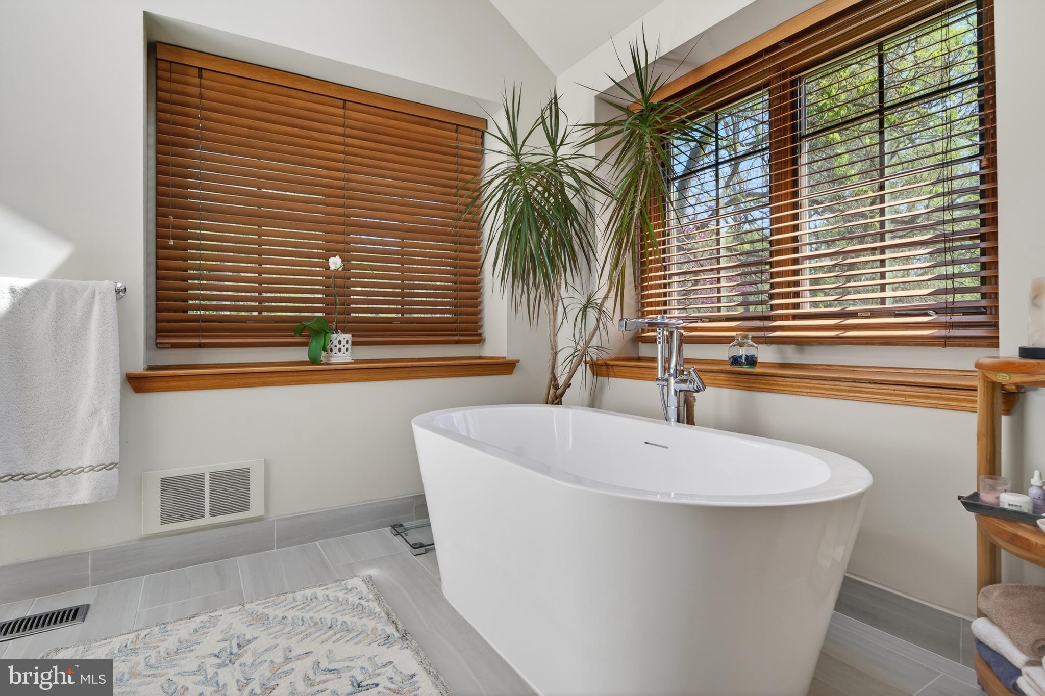 WATERGLEN - Residential