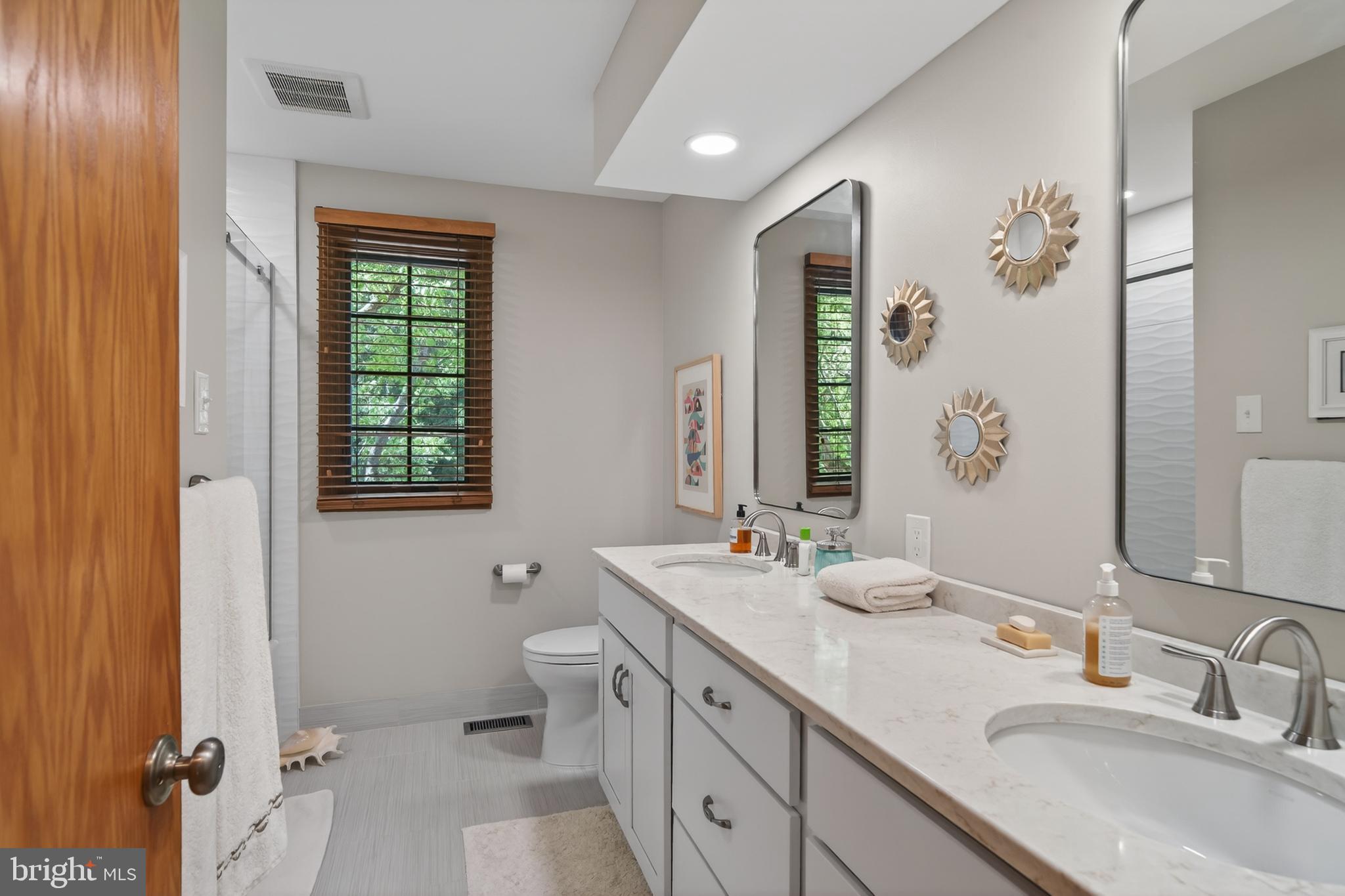 WATERGLEN - Residential