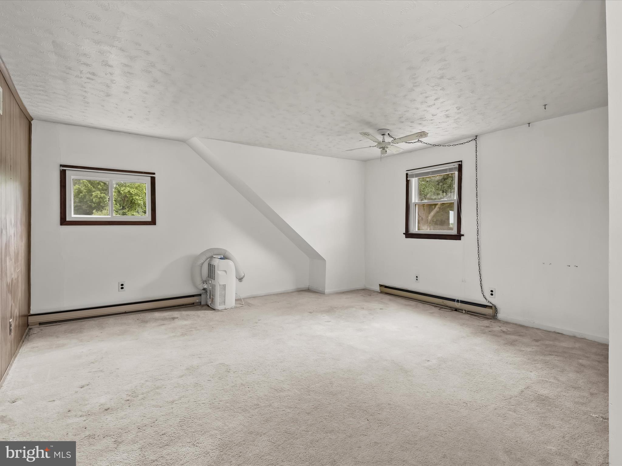 CROWNSVILLE - Residential