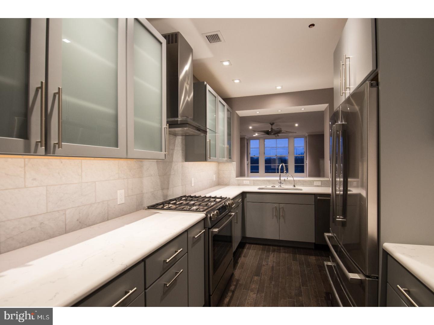 CHESTNUT HILL - Residential