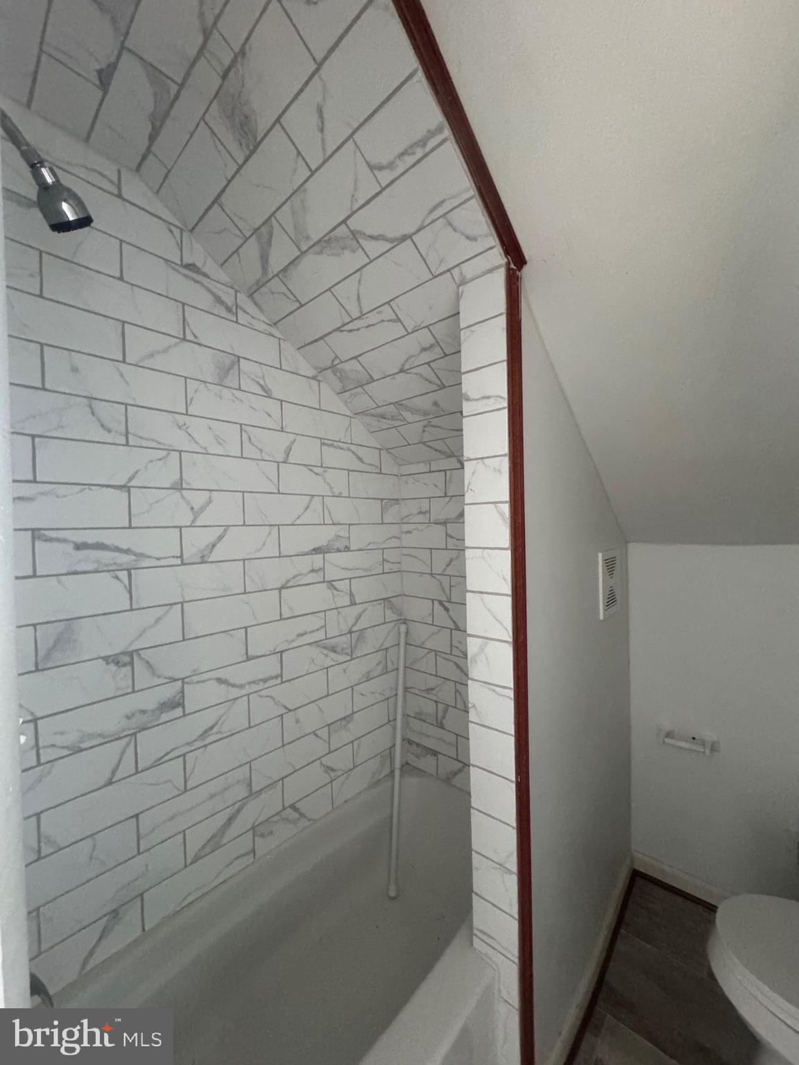 NONE BUT CLOSE TO DAHLGREN - Residential