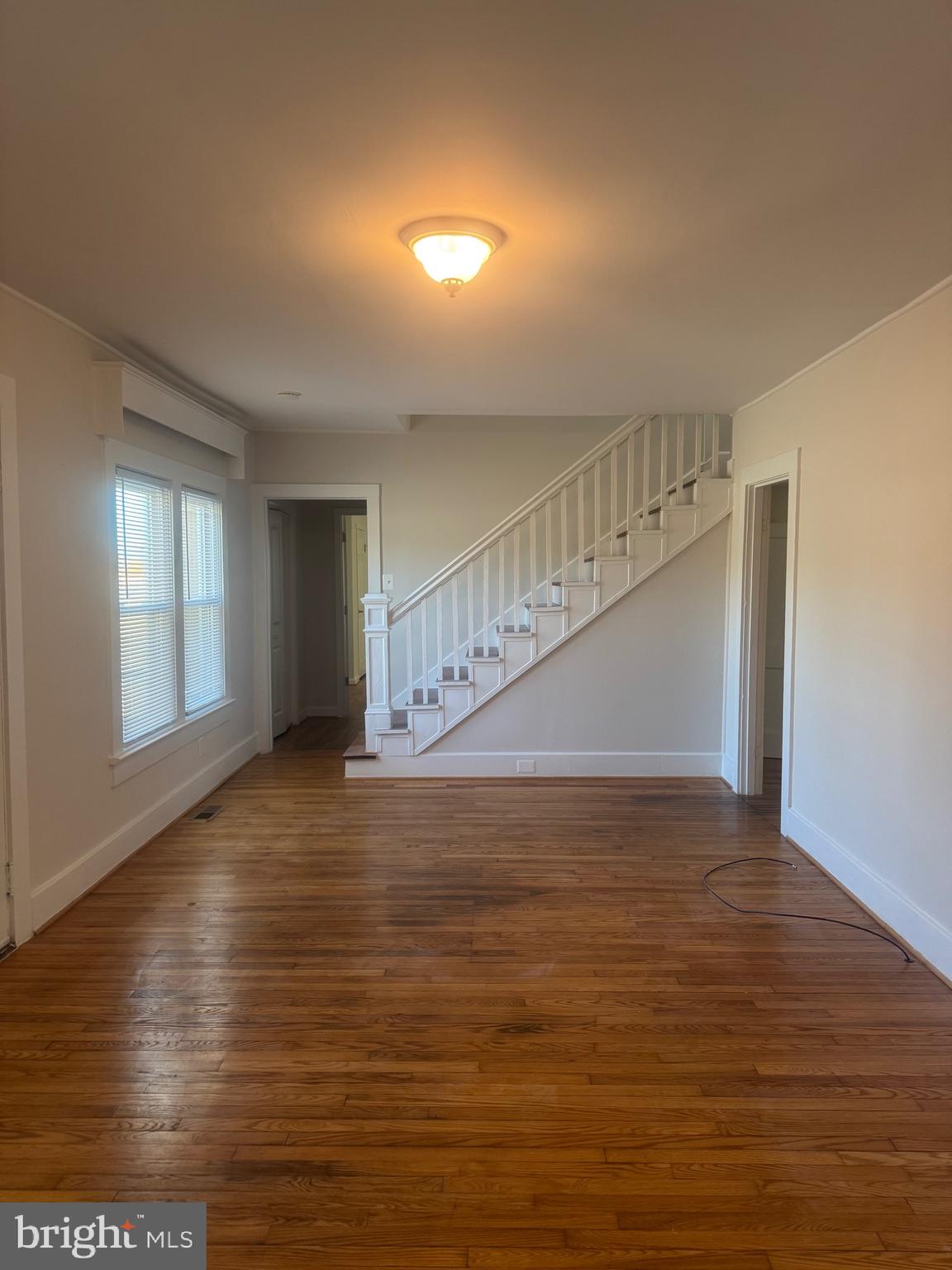 NONE BUT CLOSE TO DAHLGREN - Residential