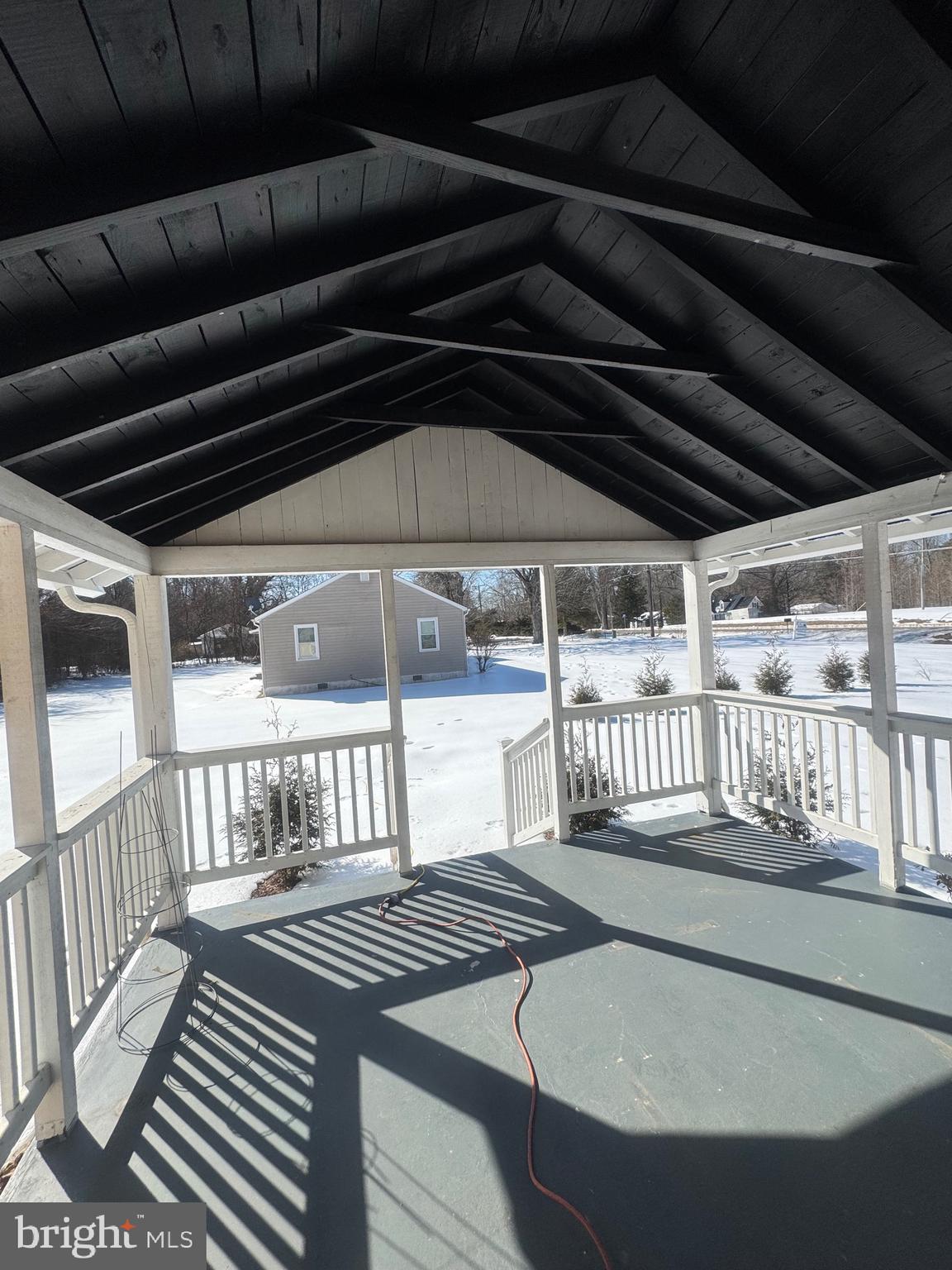 NONE BUT CLOSE TO DAHLGREN - Residential