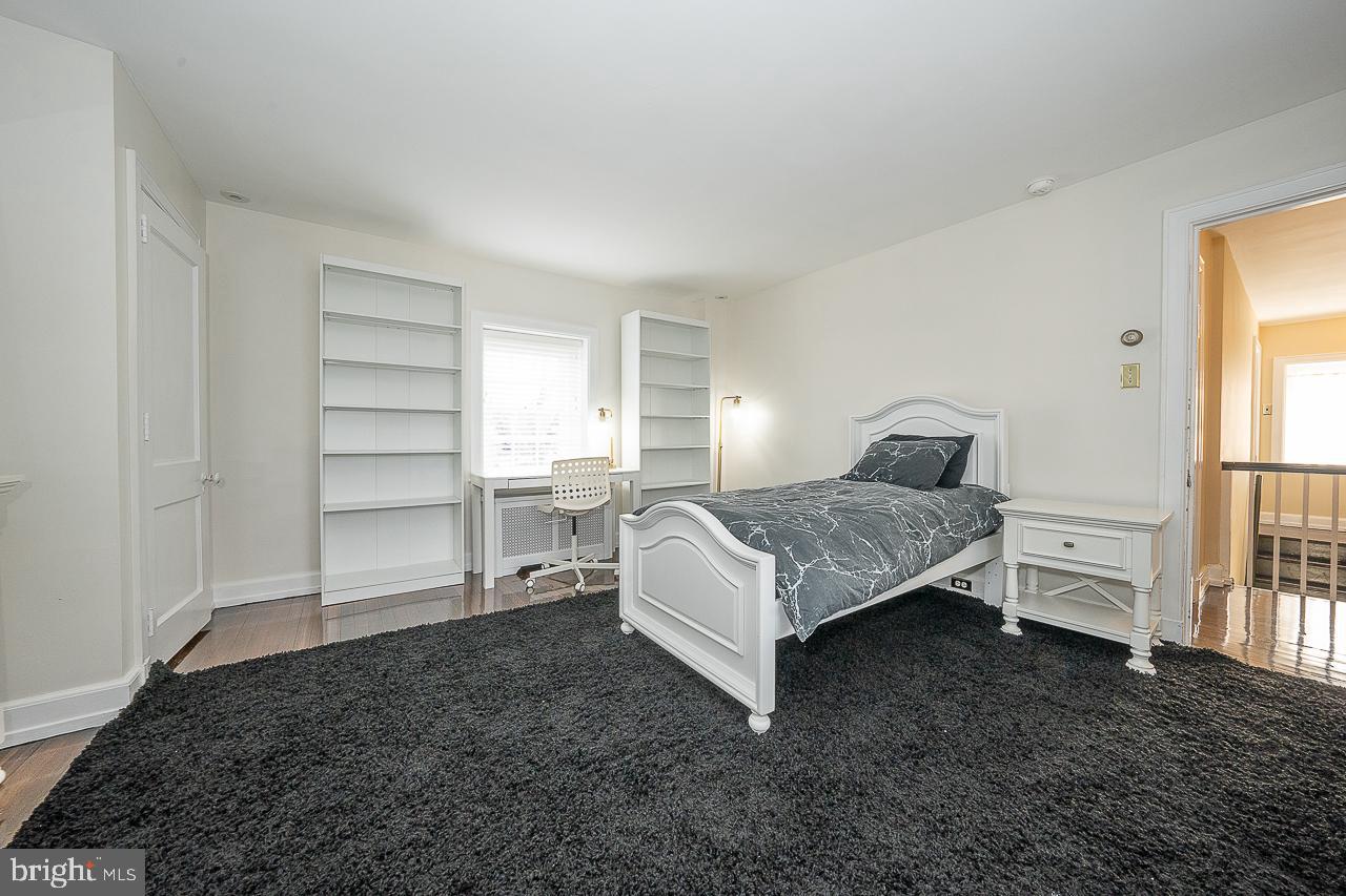 ELKINS PARK - Residential