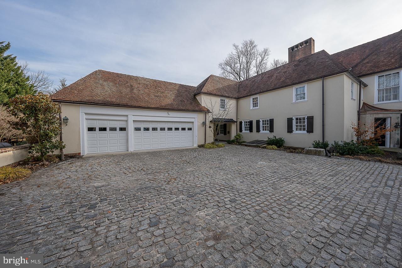 ELKINS PARK - Residential