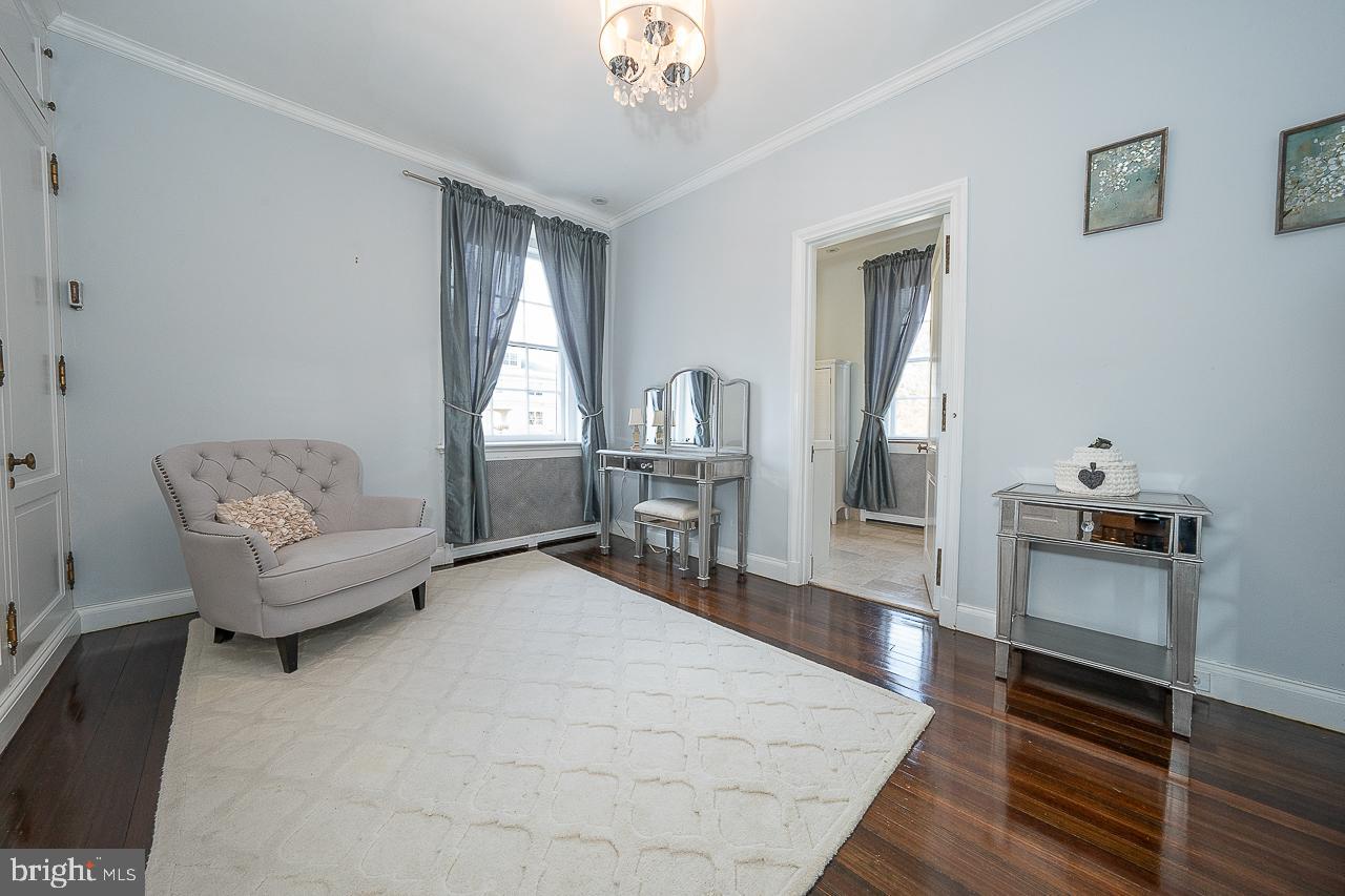 ELKINS PARK - Residential