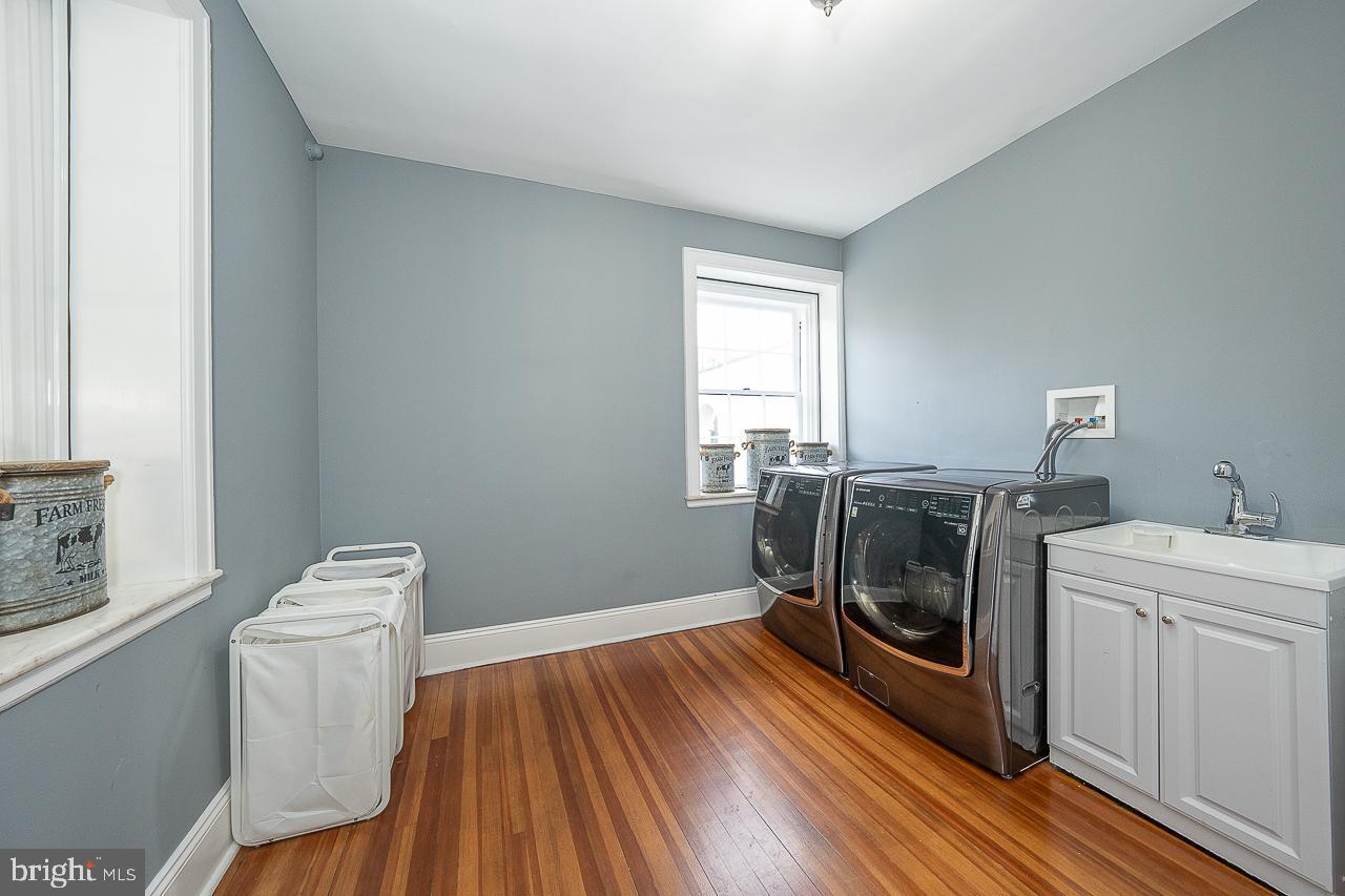 ELKINS PARK - Residential