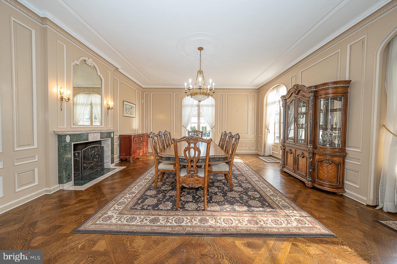 ELKINS PARK - Residential