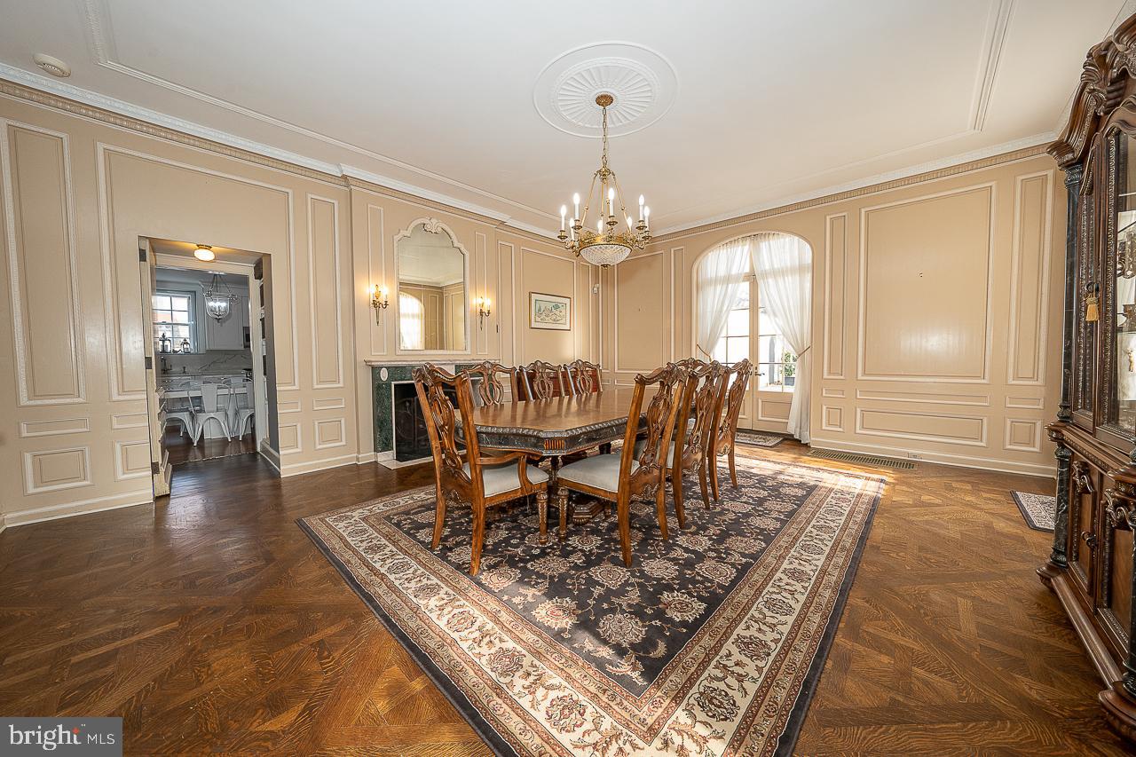 ELKINS PARK - Residential