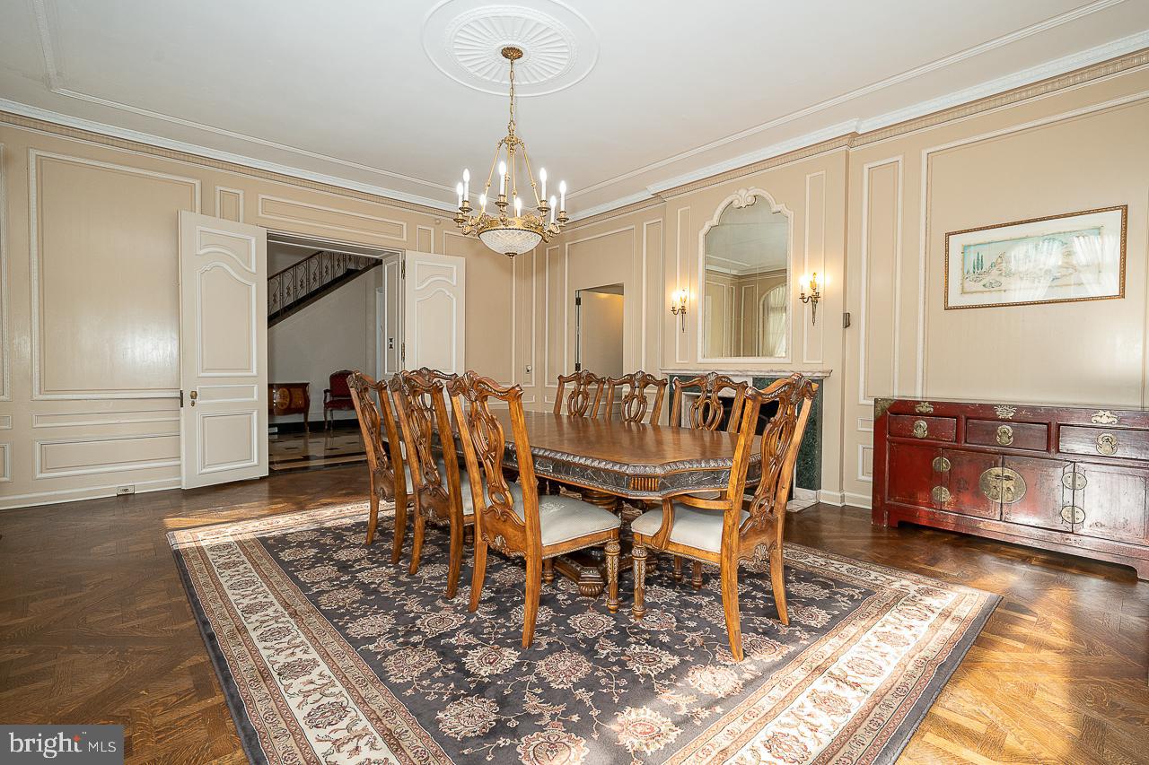 ELKINS PARK - Residential