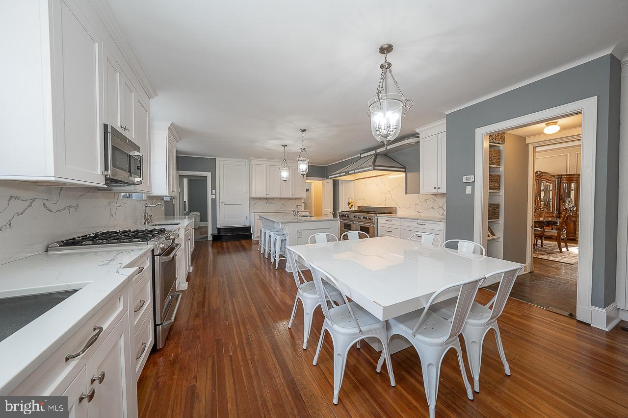 ELKINS PARK - Residential