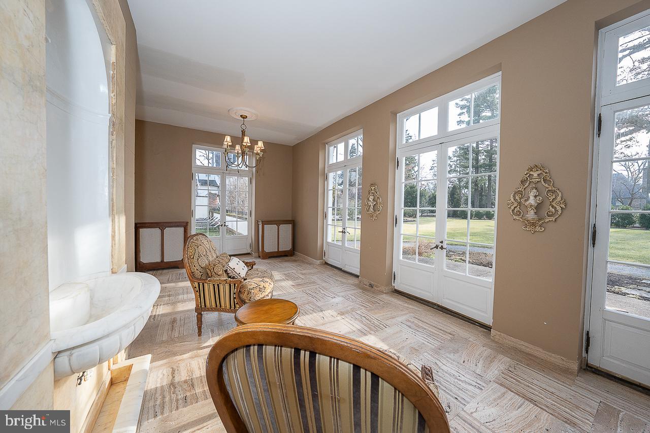 ELKINS PARK - Residential