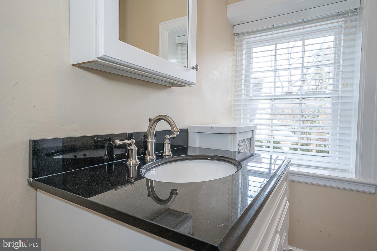 ELKINS PARK - Residential