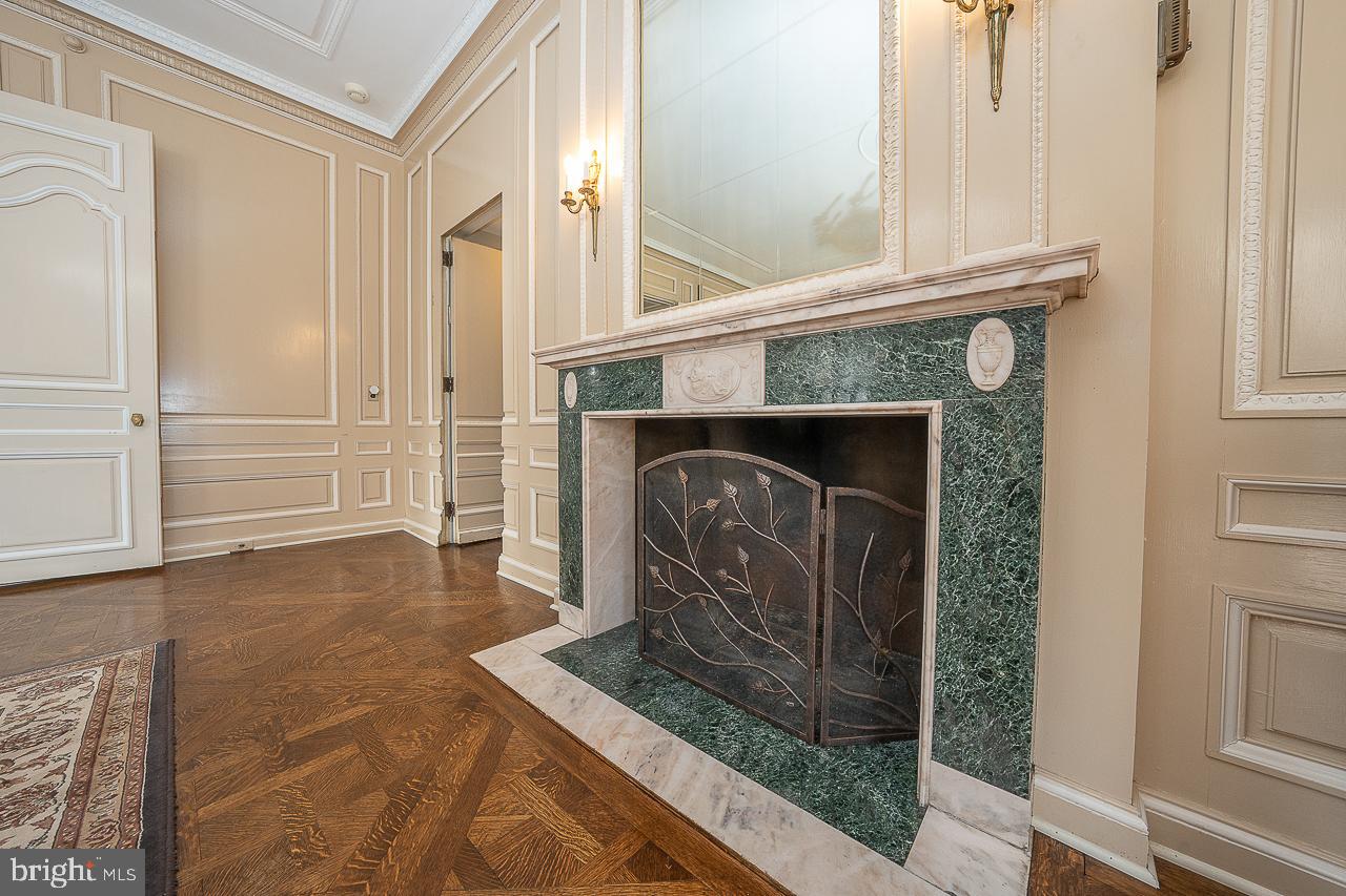 ELKINS PARK - Residential