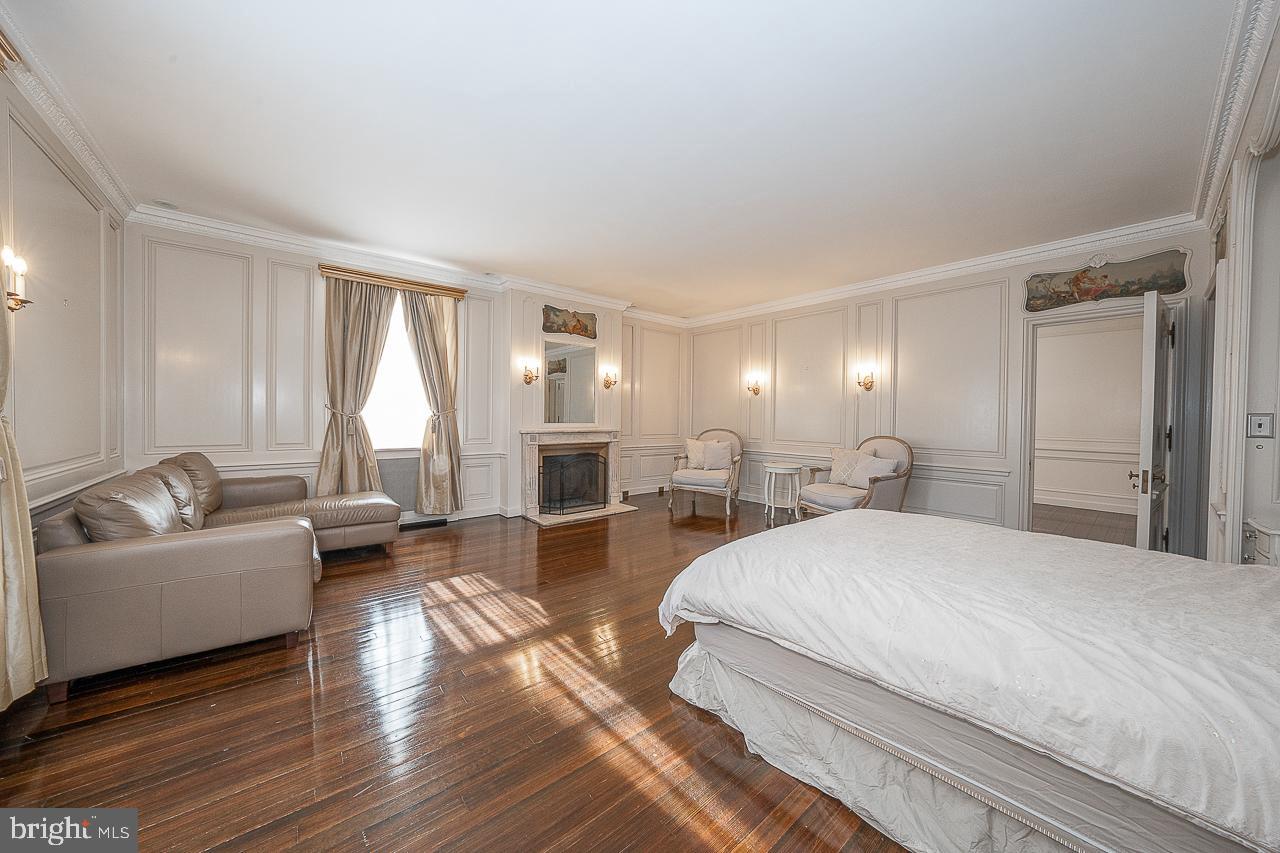 ELKINS PARK - Residential