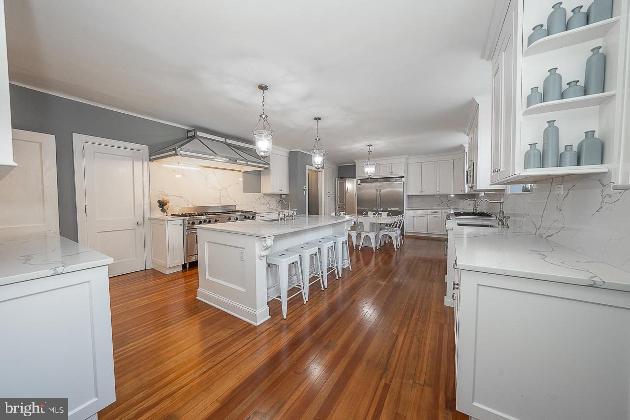 ELKINS PARK - Residential