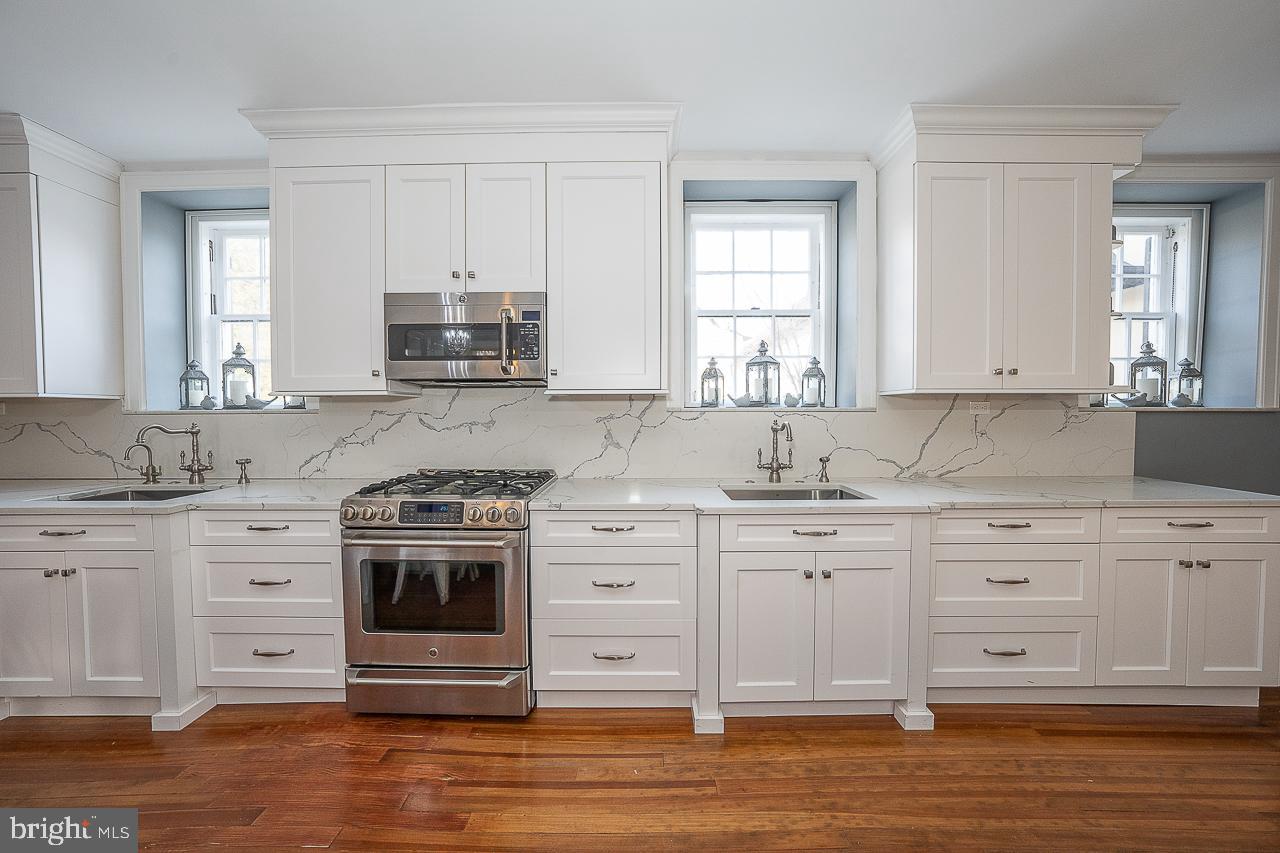 ELKINS PARK - Residential