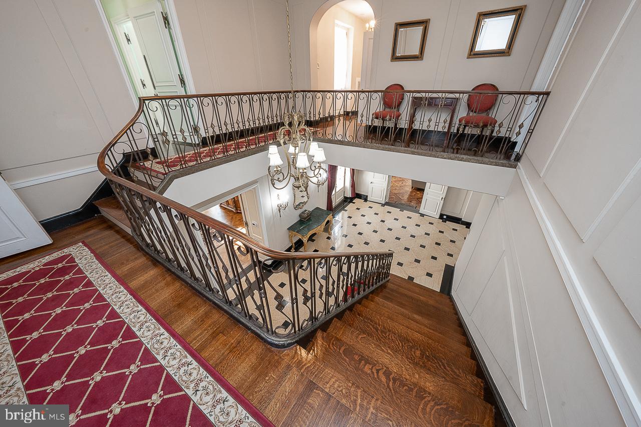 ELKINS PARK - Residential