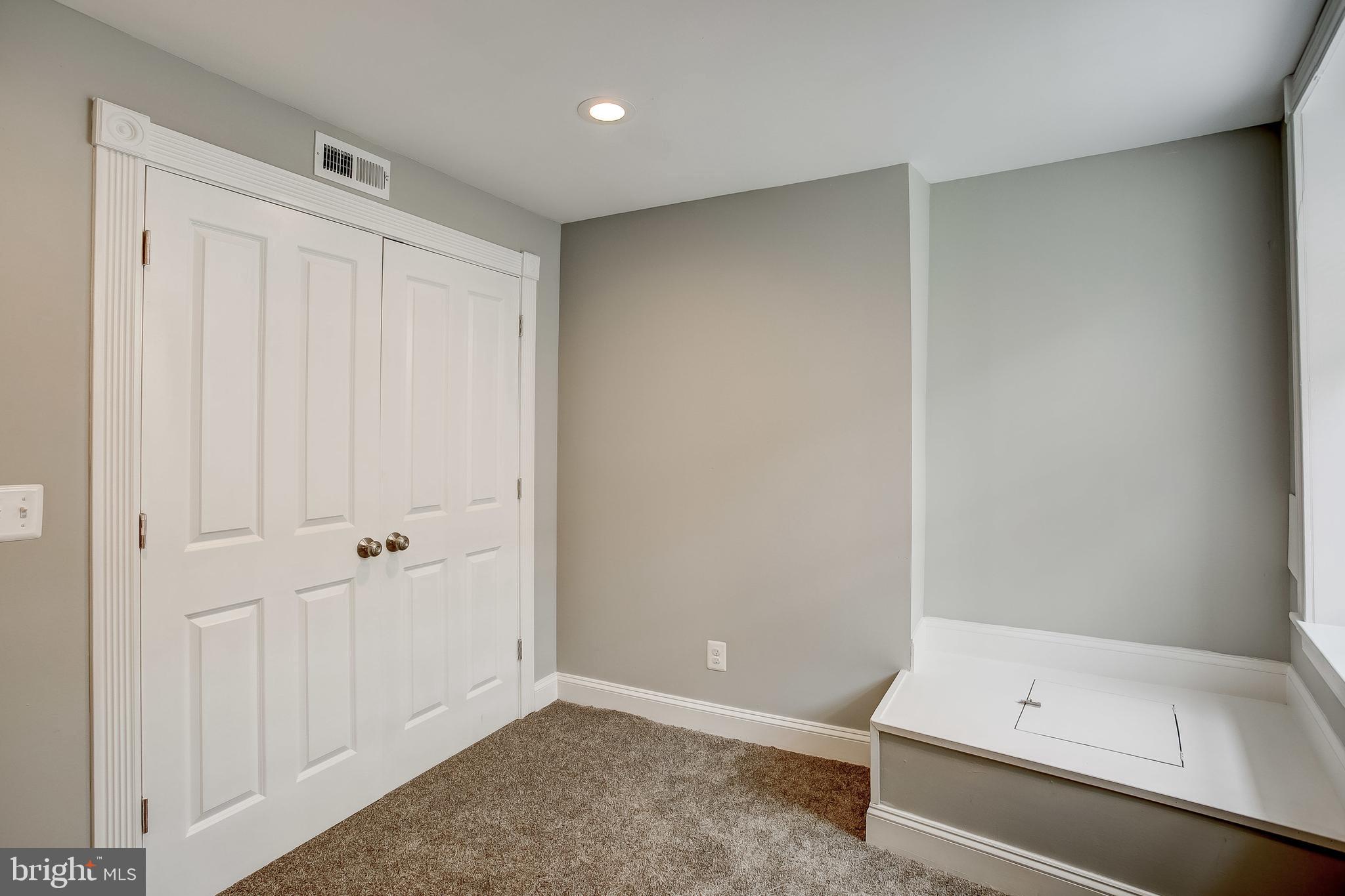 SOUTH BALTIMORE - Residential