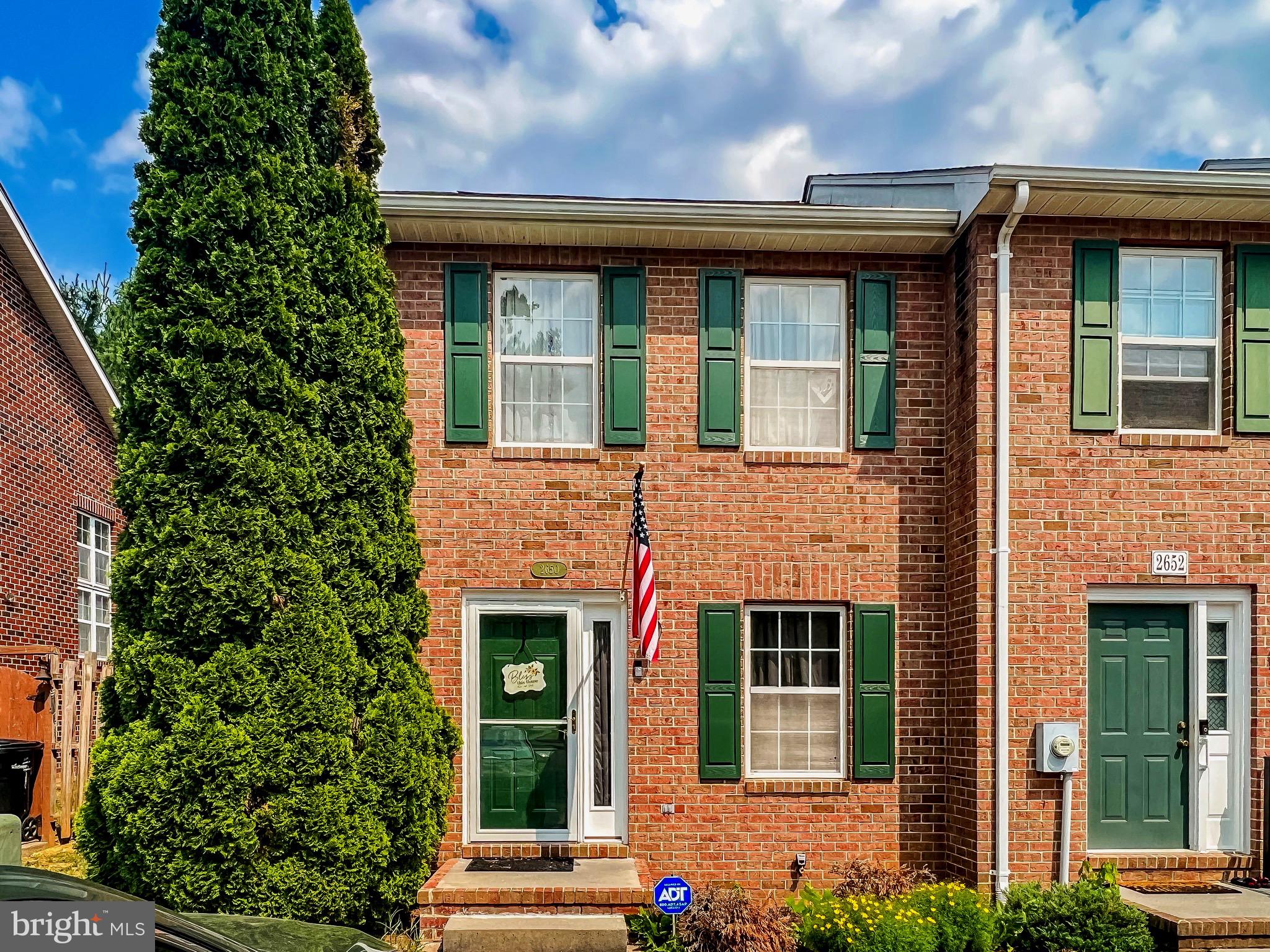 LIMESTONE COURT - Residential Lease