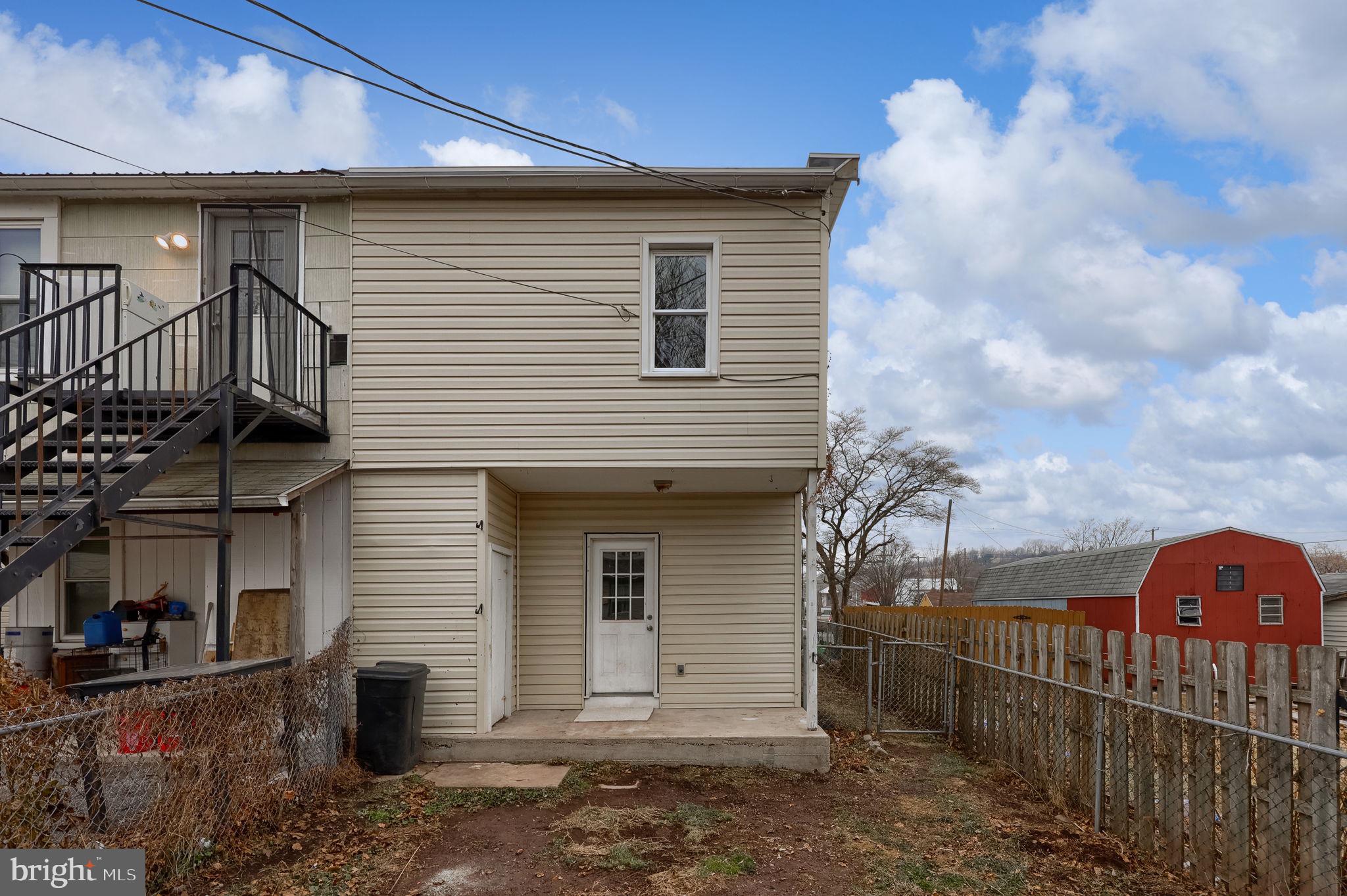 BOYERTOWN - Residential