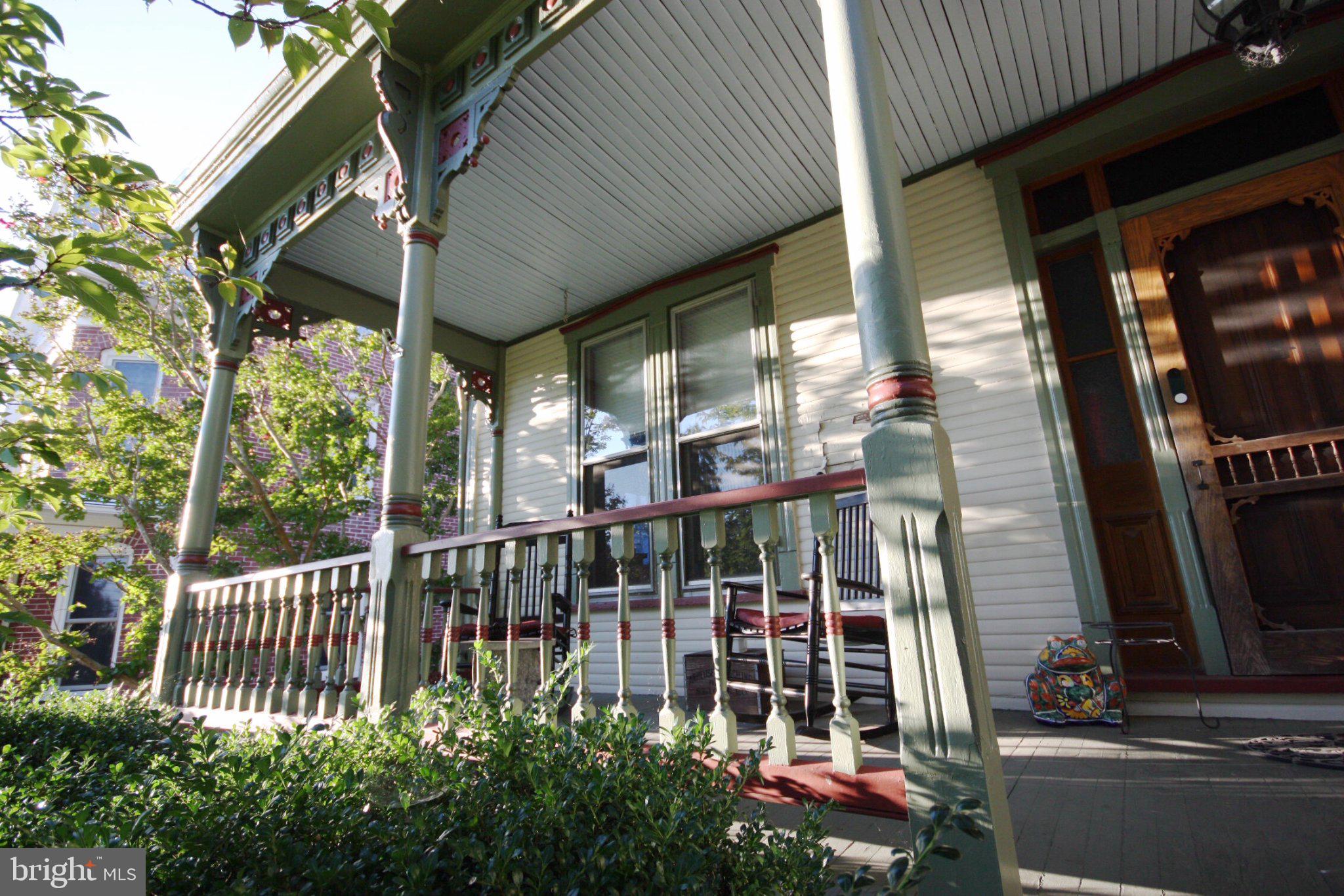 21 E MAIN STREET