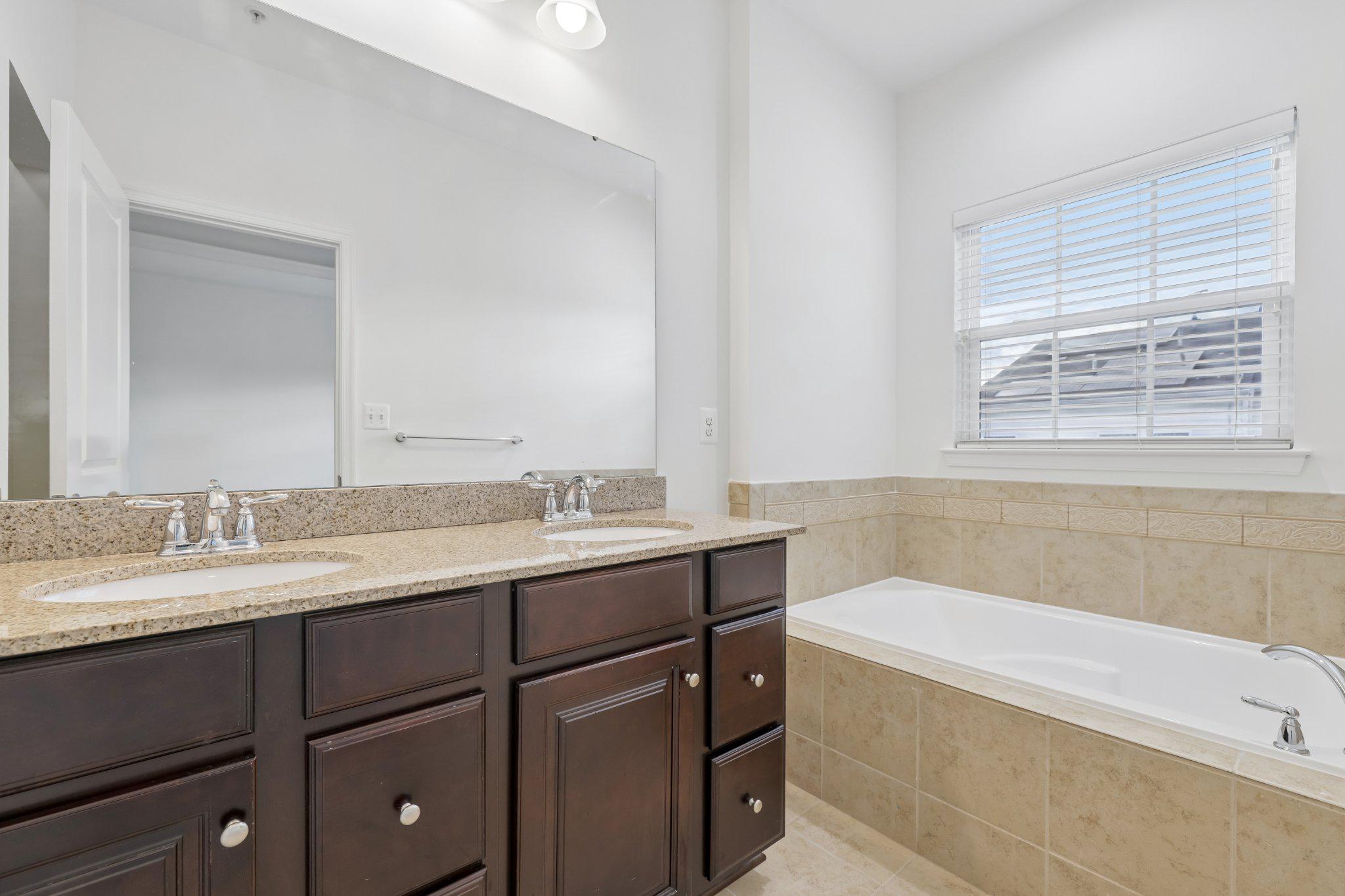 PARK PLACE - Residential