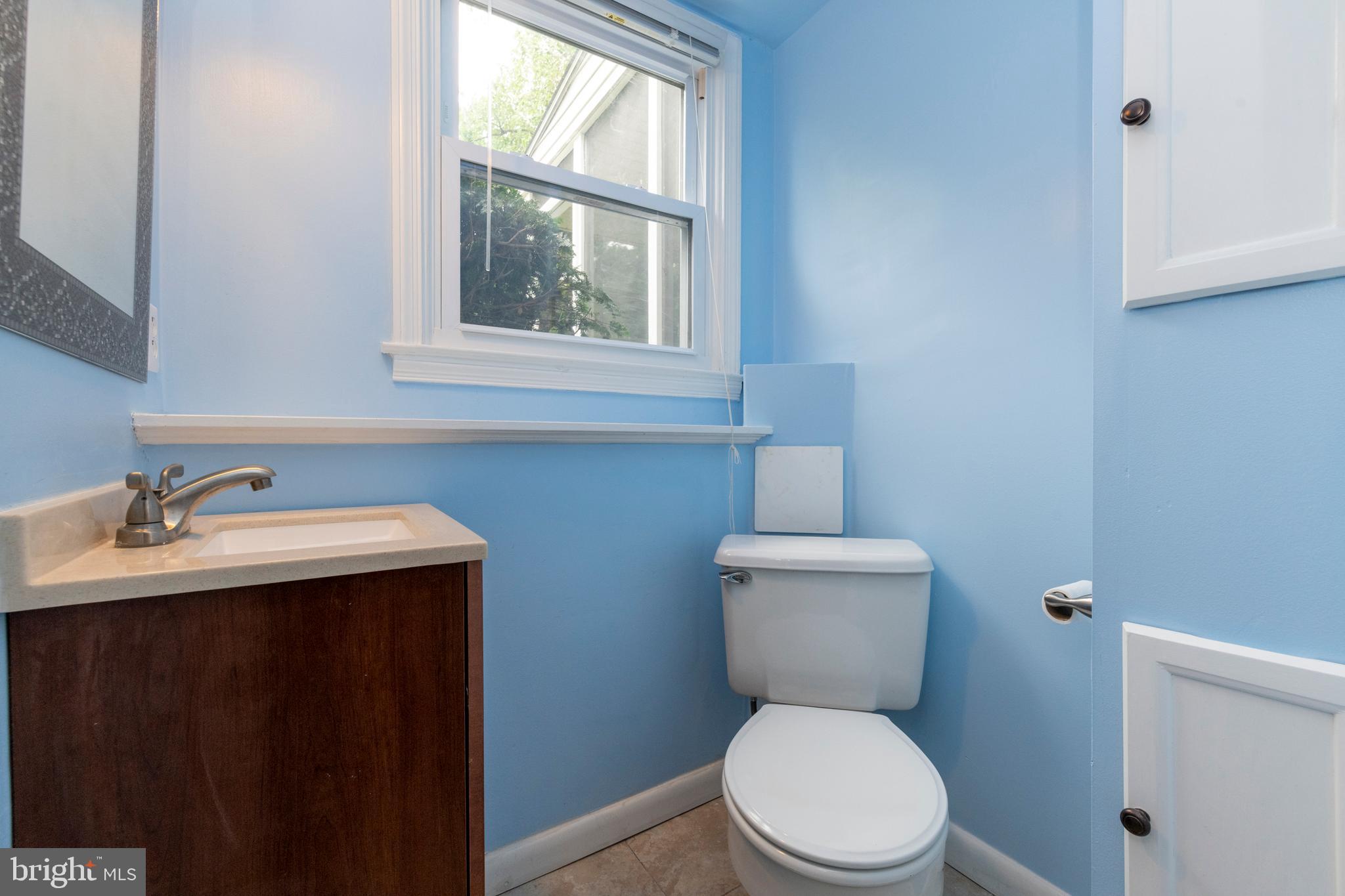 DULANEY VILLAGE - Residential