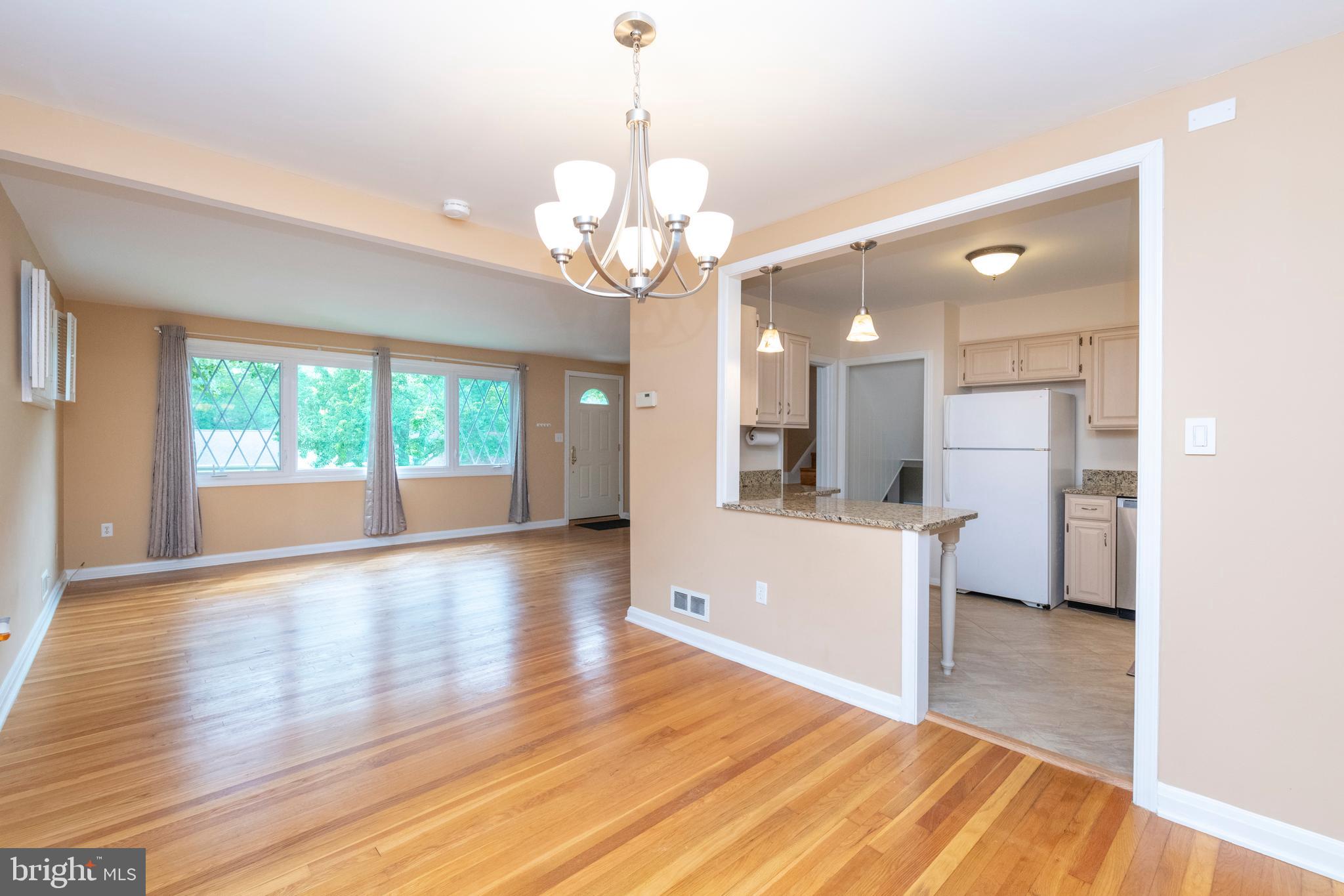 DULANEY VILLAGE - Residential