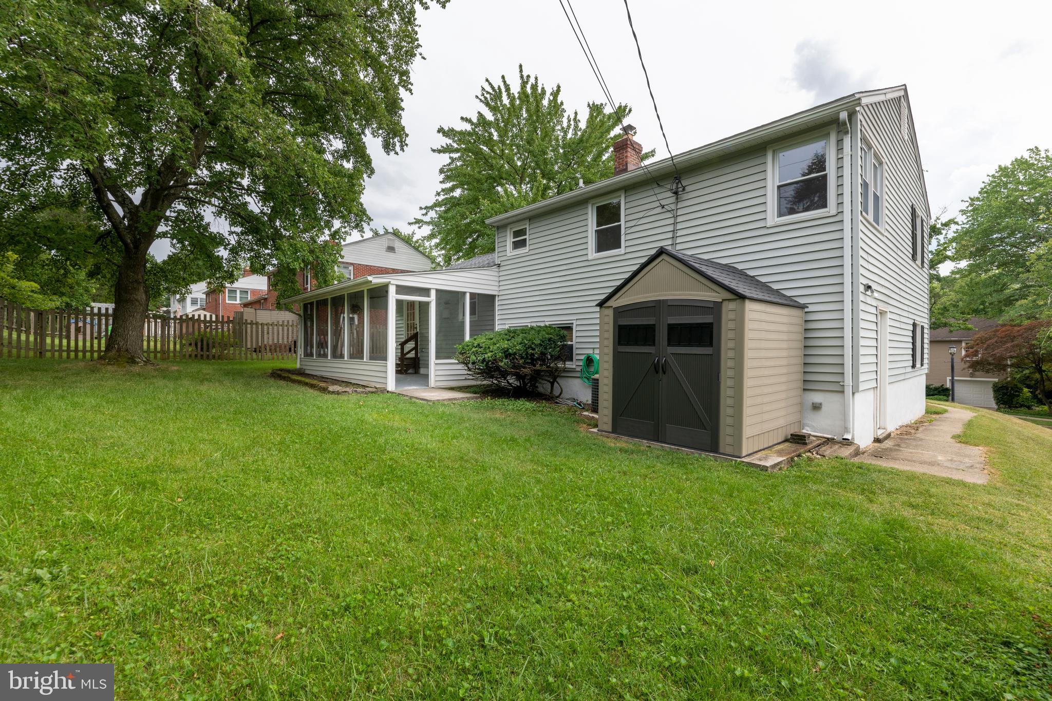 DULANEY VILLAGE - Residential