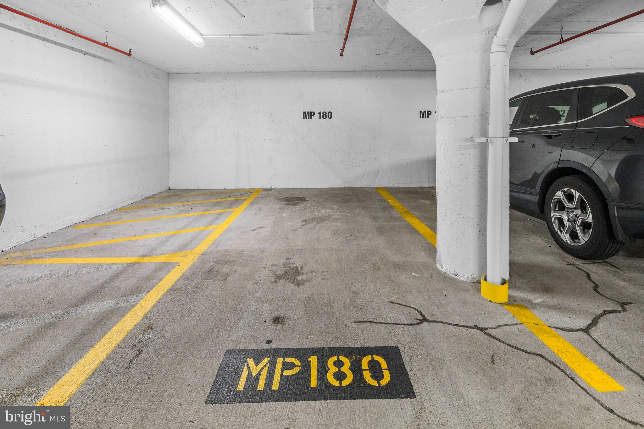 RIVER PLACE NORTH - Residential