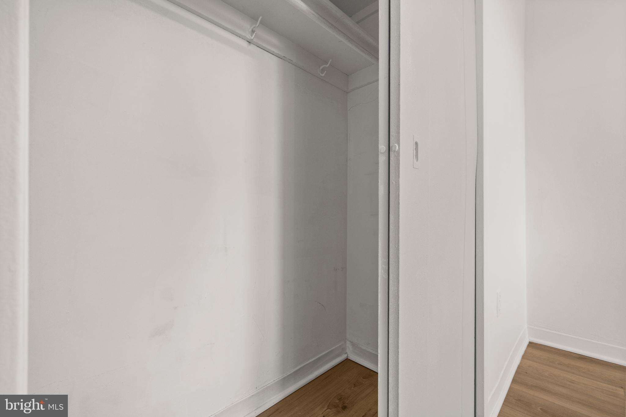 RIVER PLACE NORTH - Residential