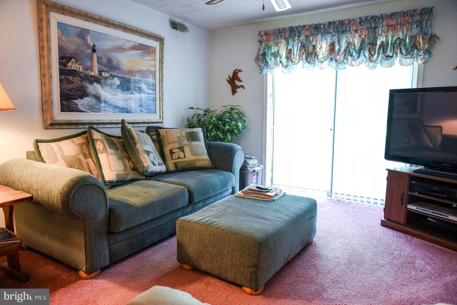 BEVERLY ESTATES - Residential