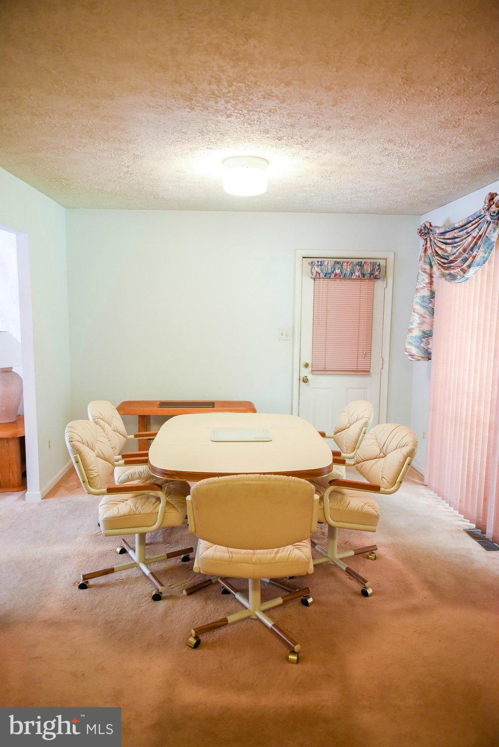 BEVERLY ESTATES - Residential