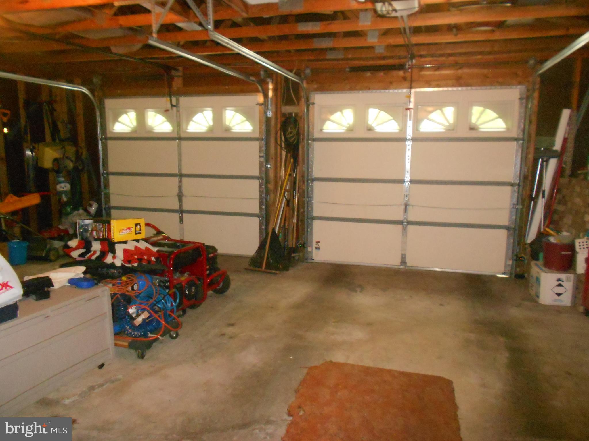 LAKE WYNONAH - Residential