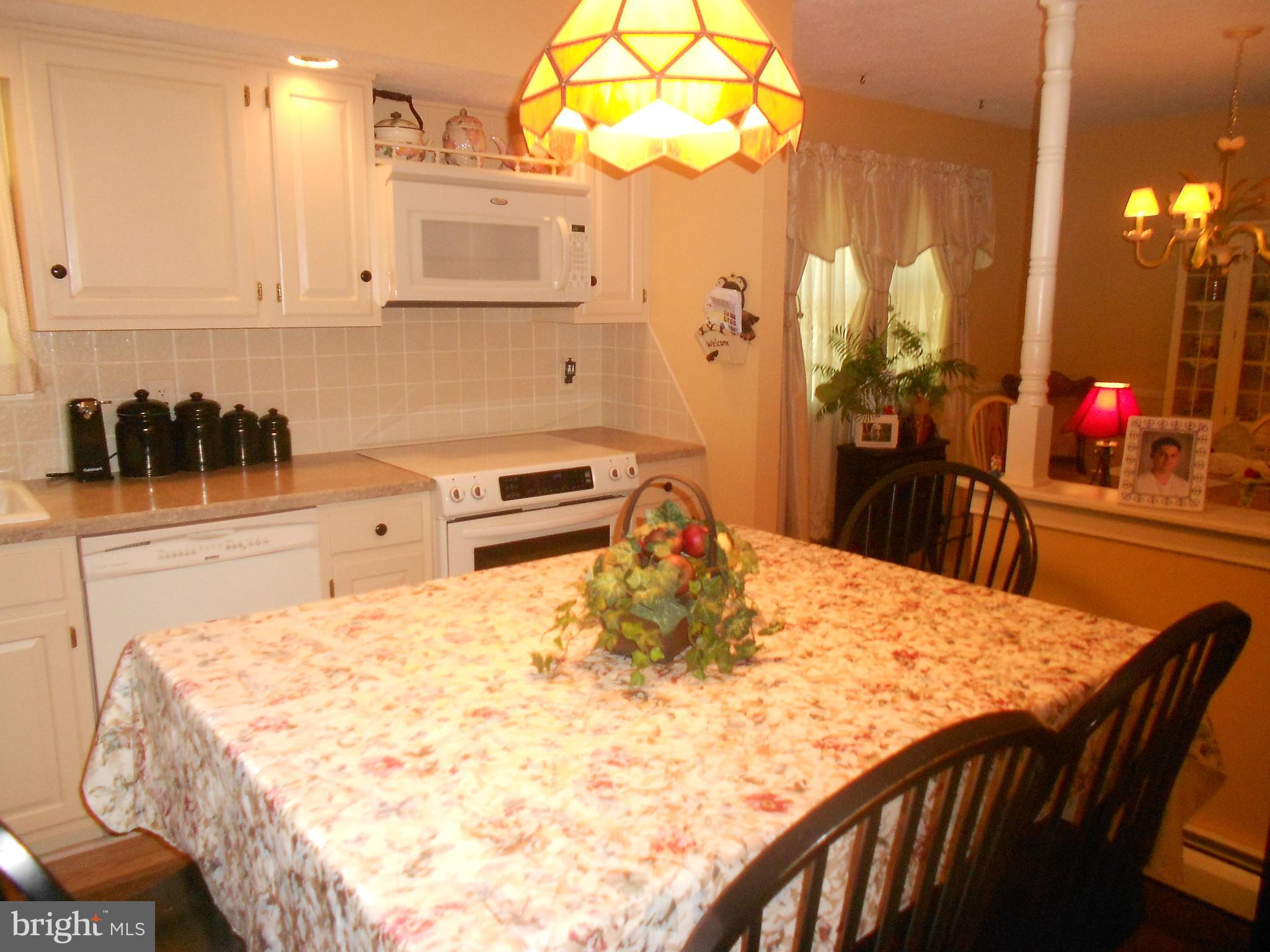 LAKE WYNONAH - Residential