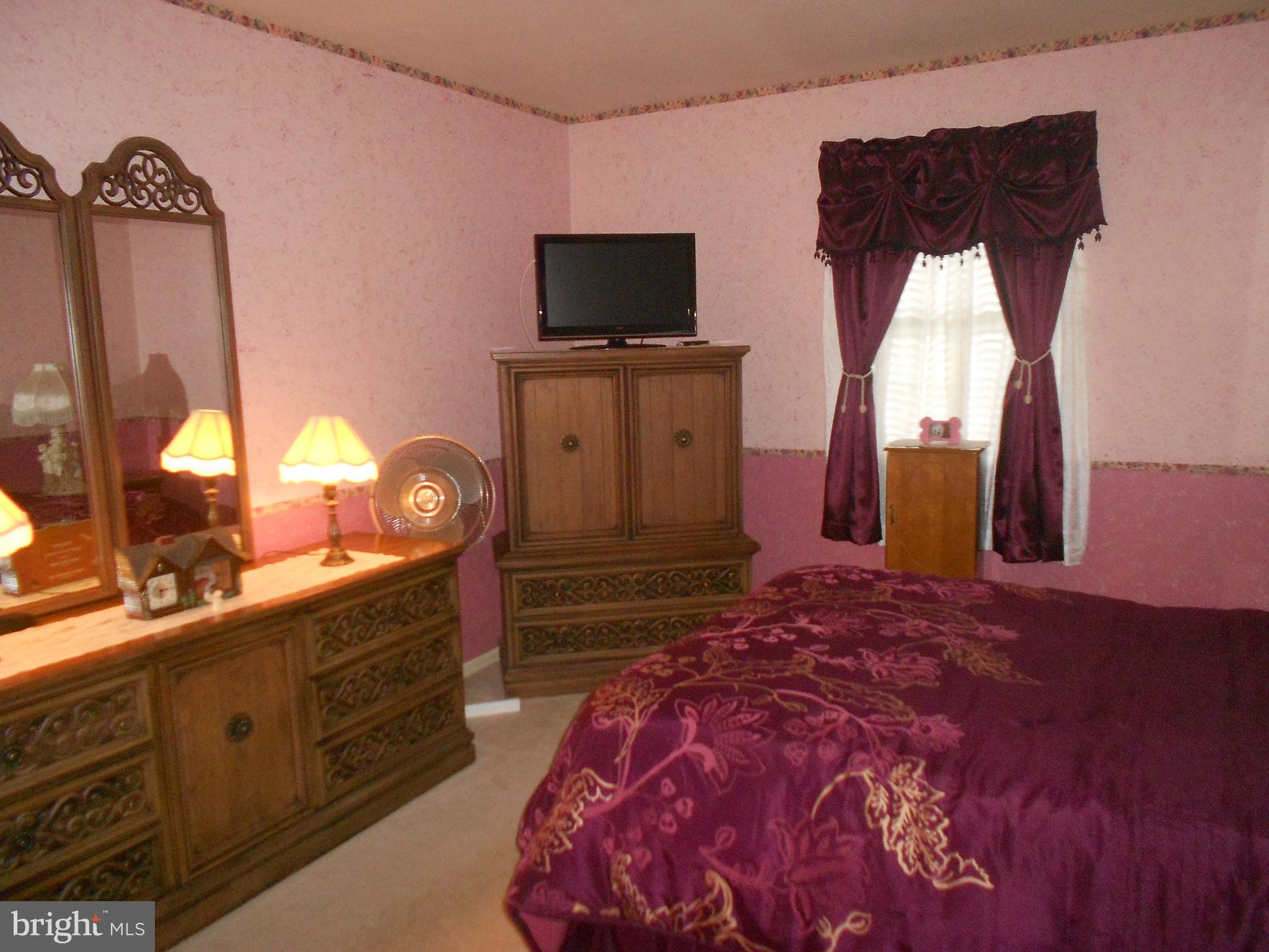 LAKE WYNONAH - Residential