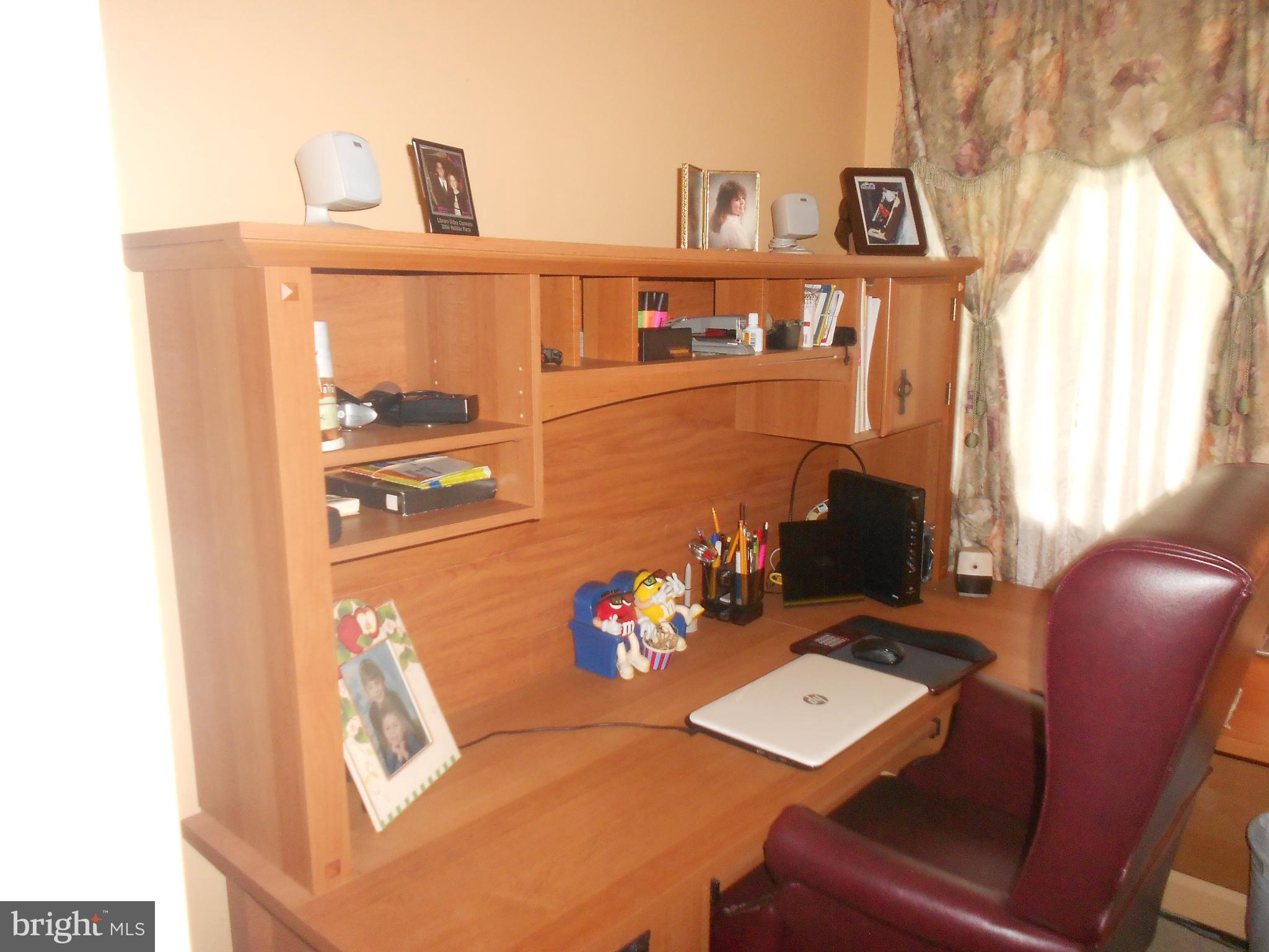 LAKE WYNONAH - Residential